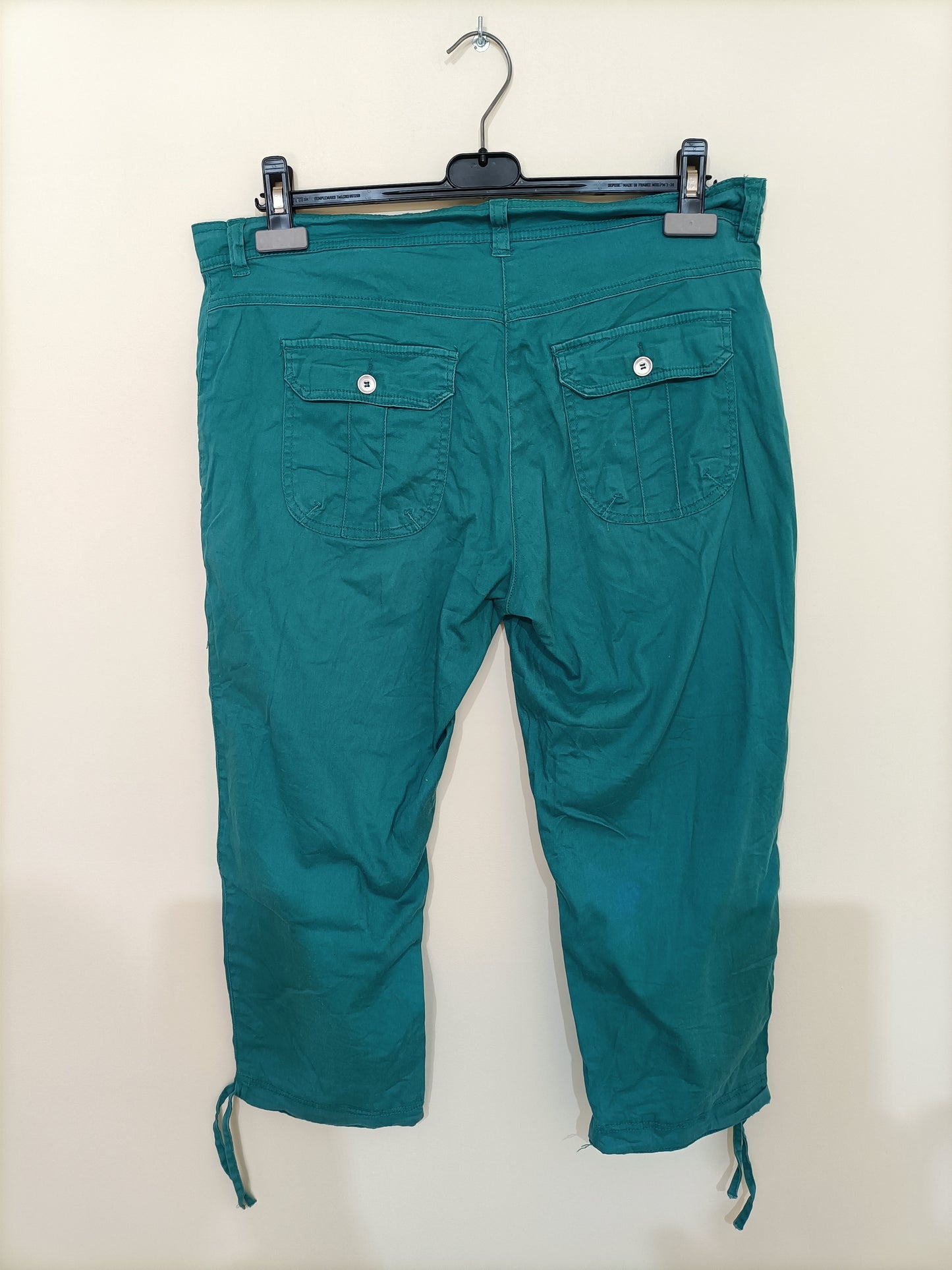 Pantacourt vert Taille 44