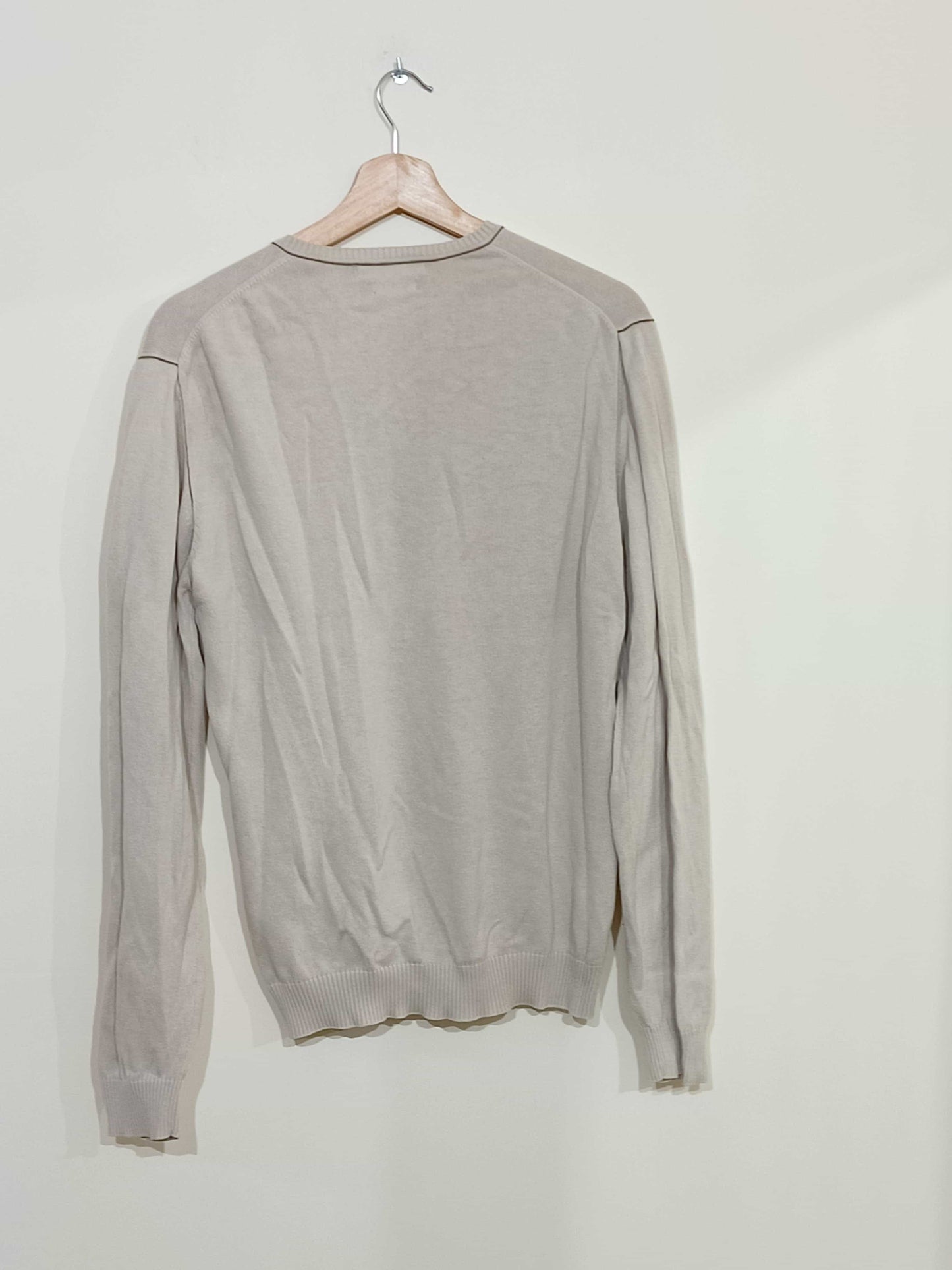 pull-brice-beige-col-v-taille-l-la-friperie-d'emilie-pulls-fins-hommes-taille-l-1
