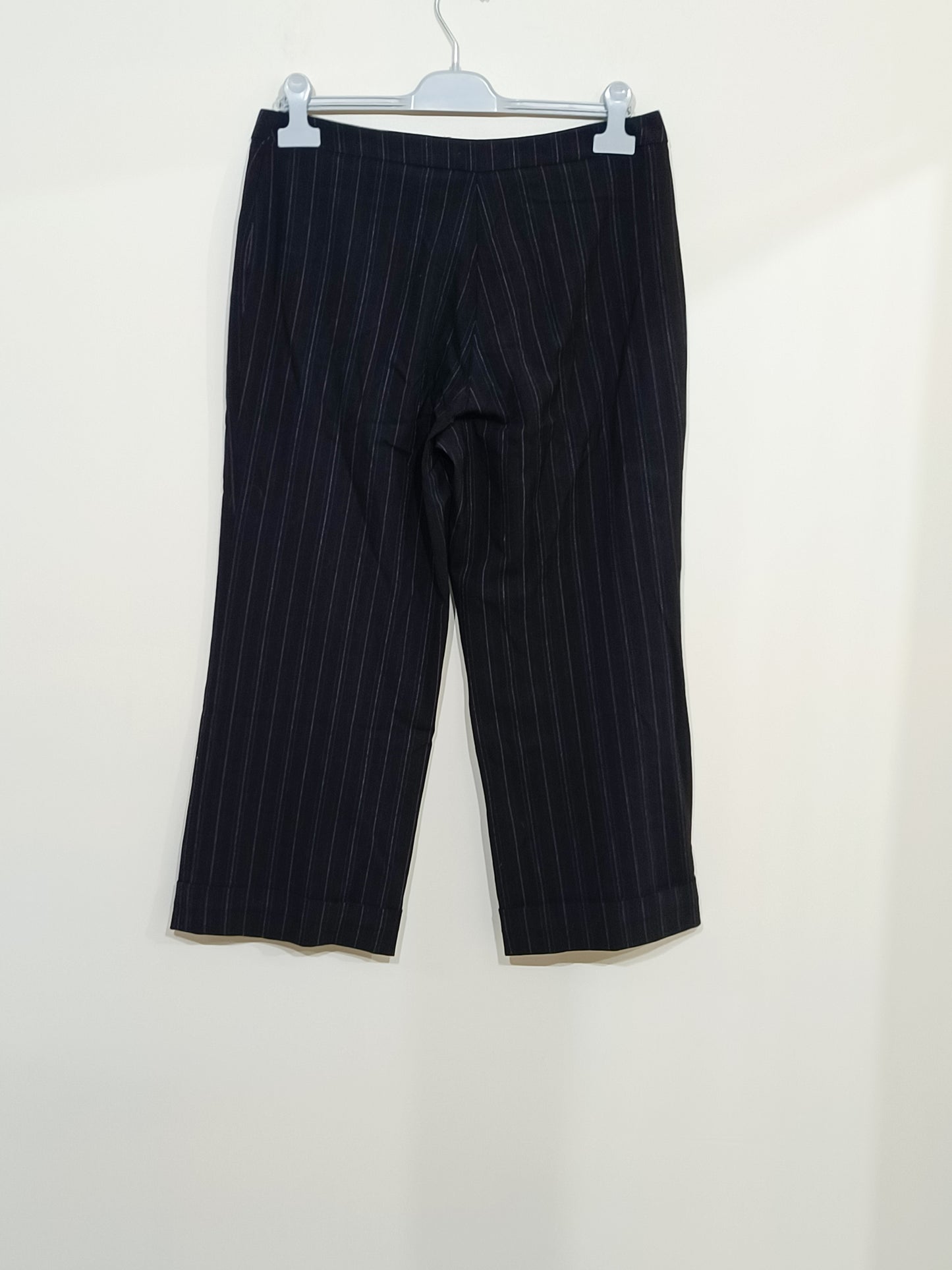 Pantacourt Me noir à rayures Taille 42