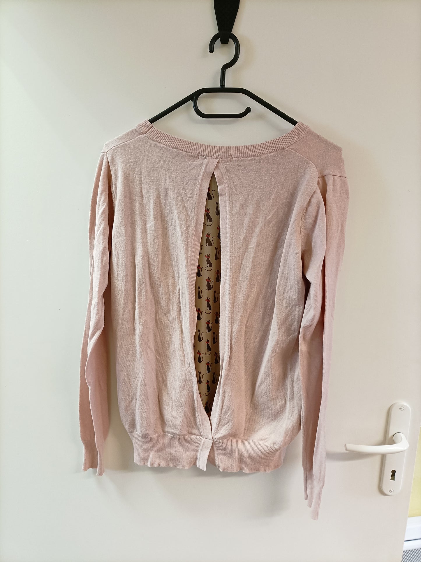 Pull fin Millenium rose avec motifs chats dans le dos Taille 38
