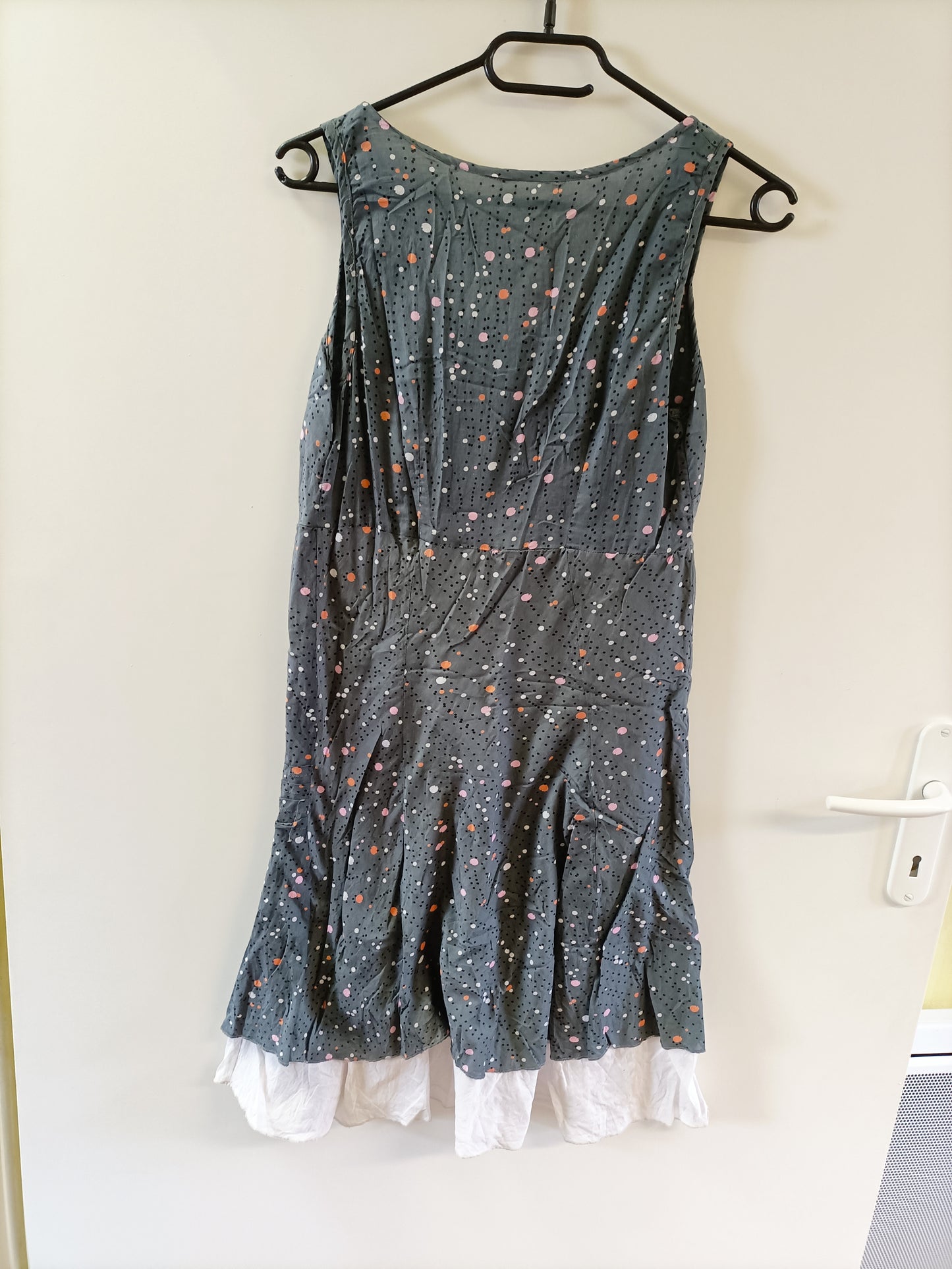 Robe sans manches grise et blanche à pois Taille XS