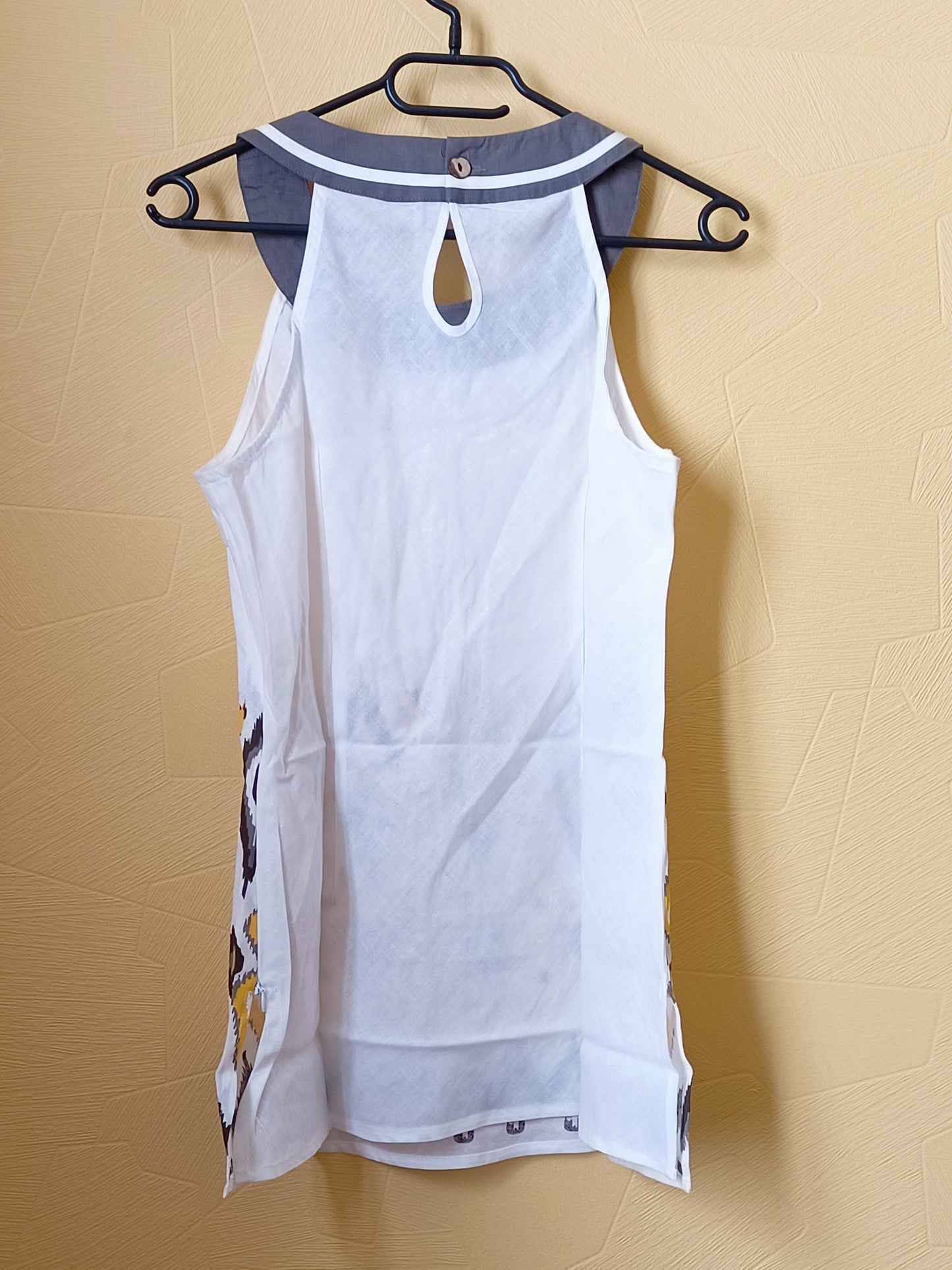 Débardeur AC Belle blanc et marron à motifs Taille 38