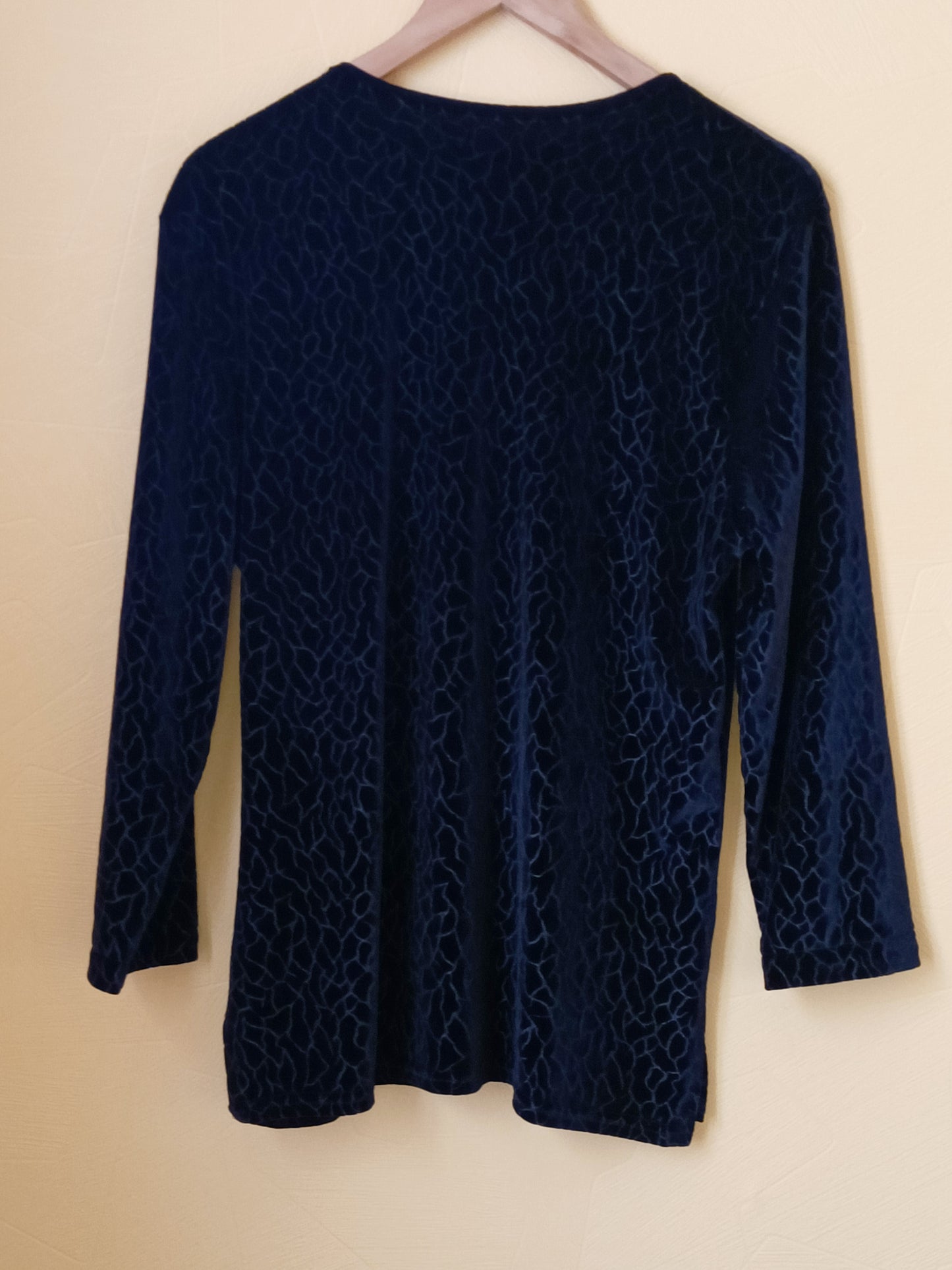 T-shirt manches longues en velours noir Taille L