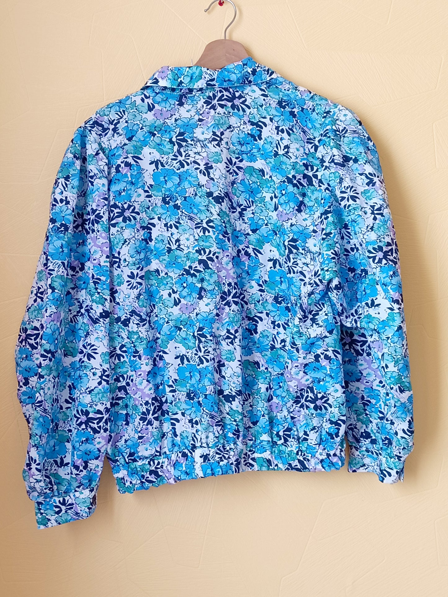 Ensemble jupe et chemise fleuri Taille L