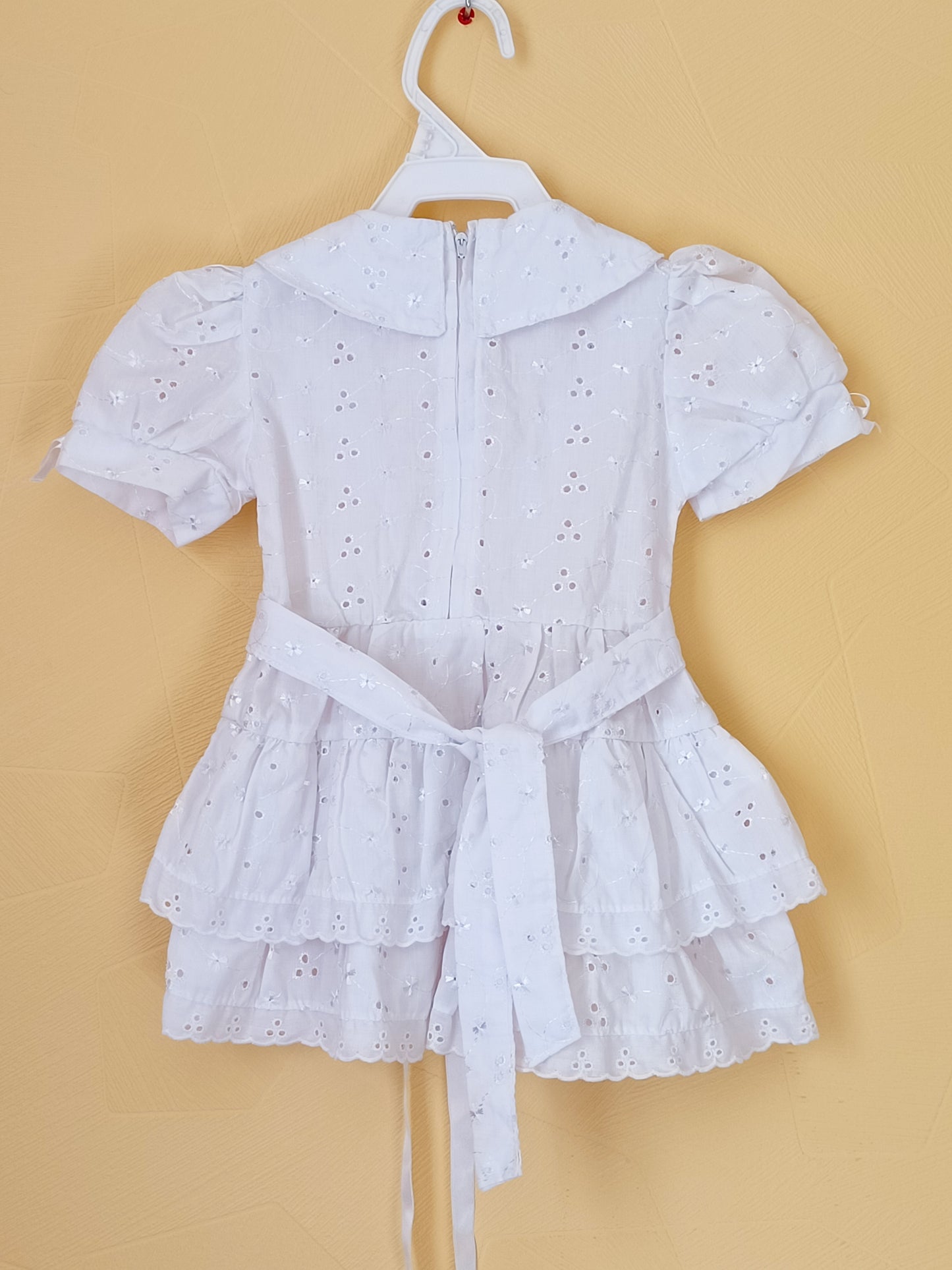 Robe manches courtes blanche Taille 12 Mois