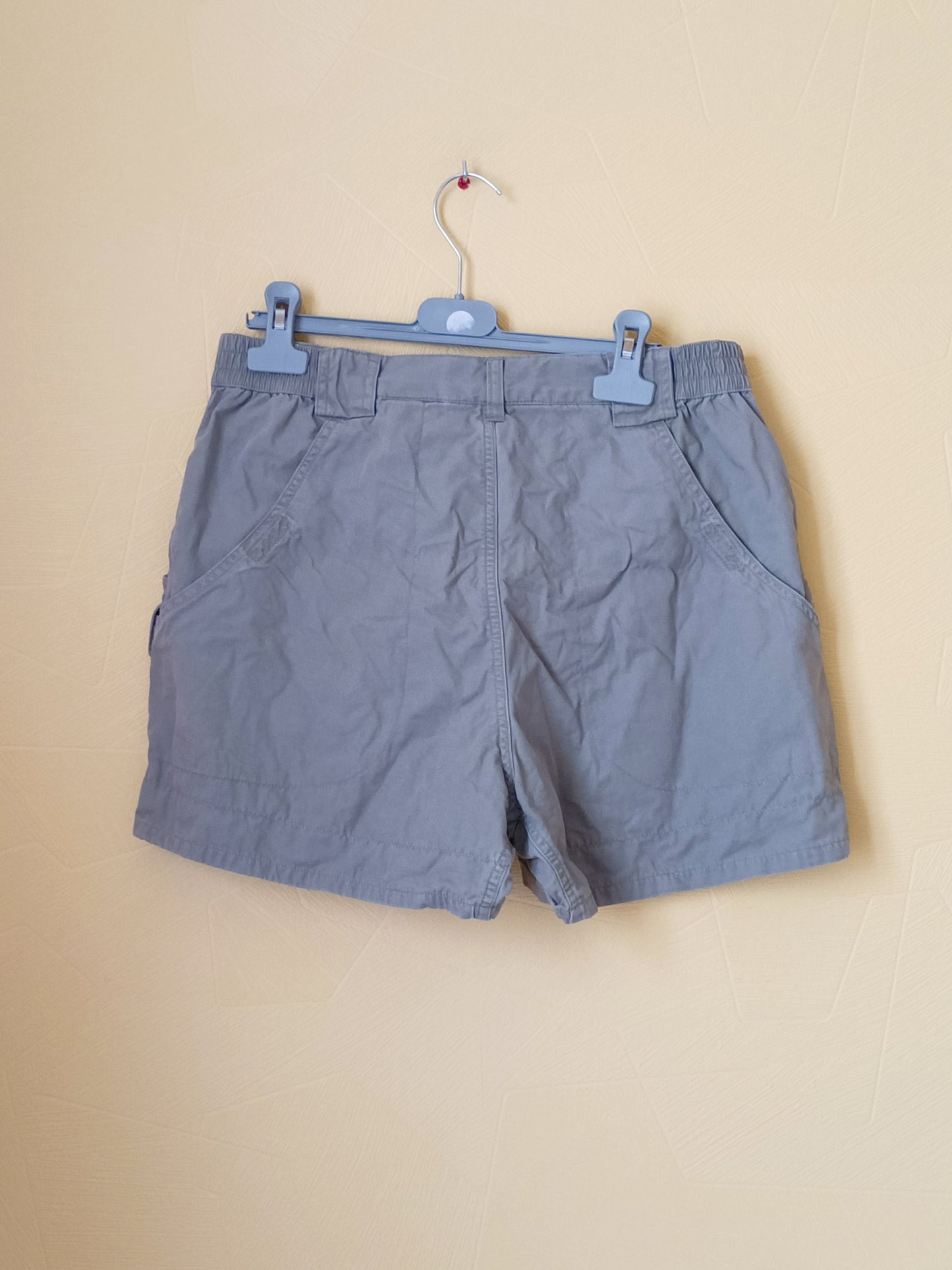 Short Columbia beige foncé Taille 42/44