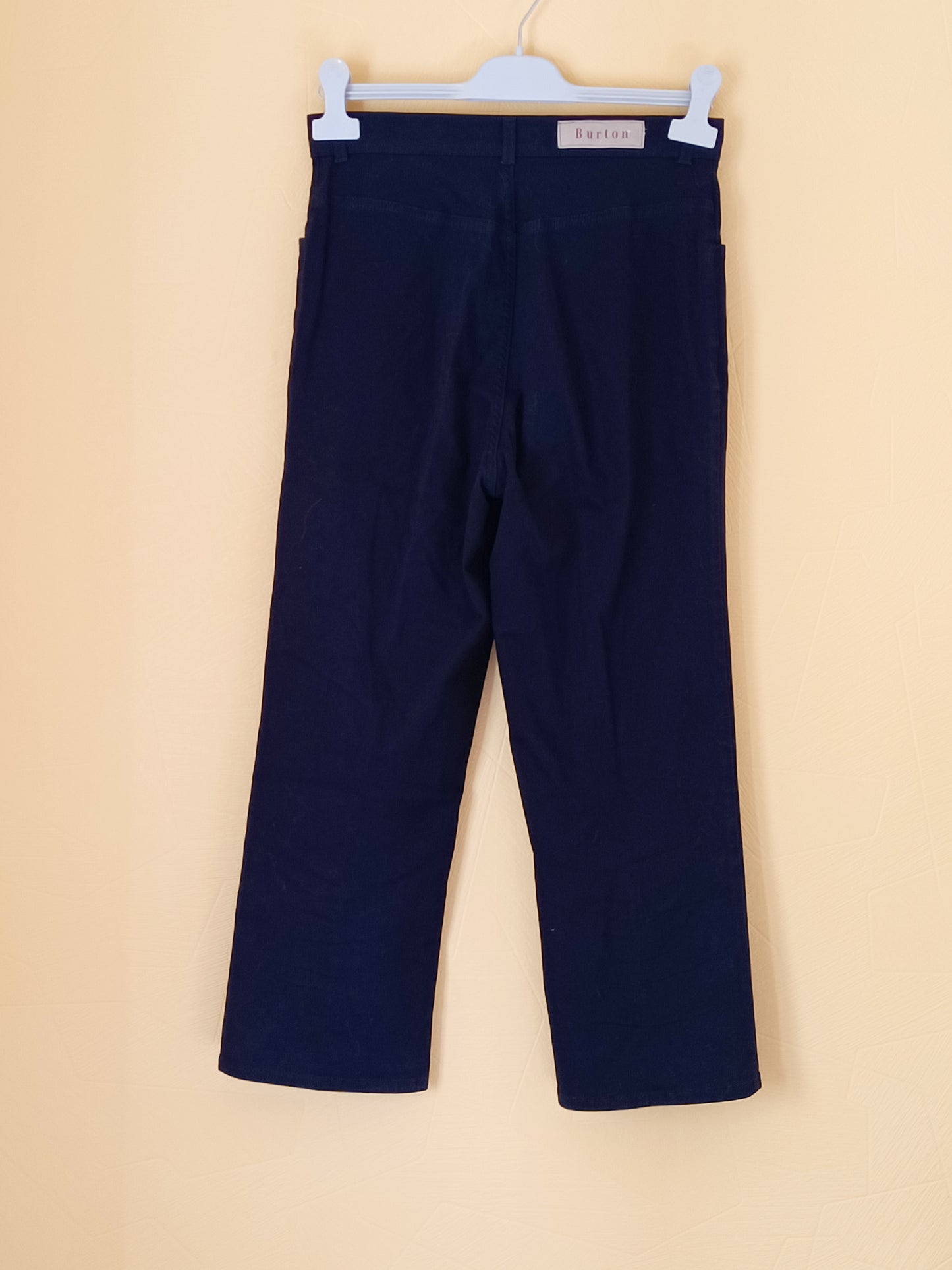Pantacourt Burton noir Taille 40
