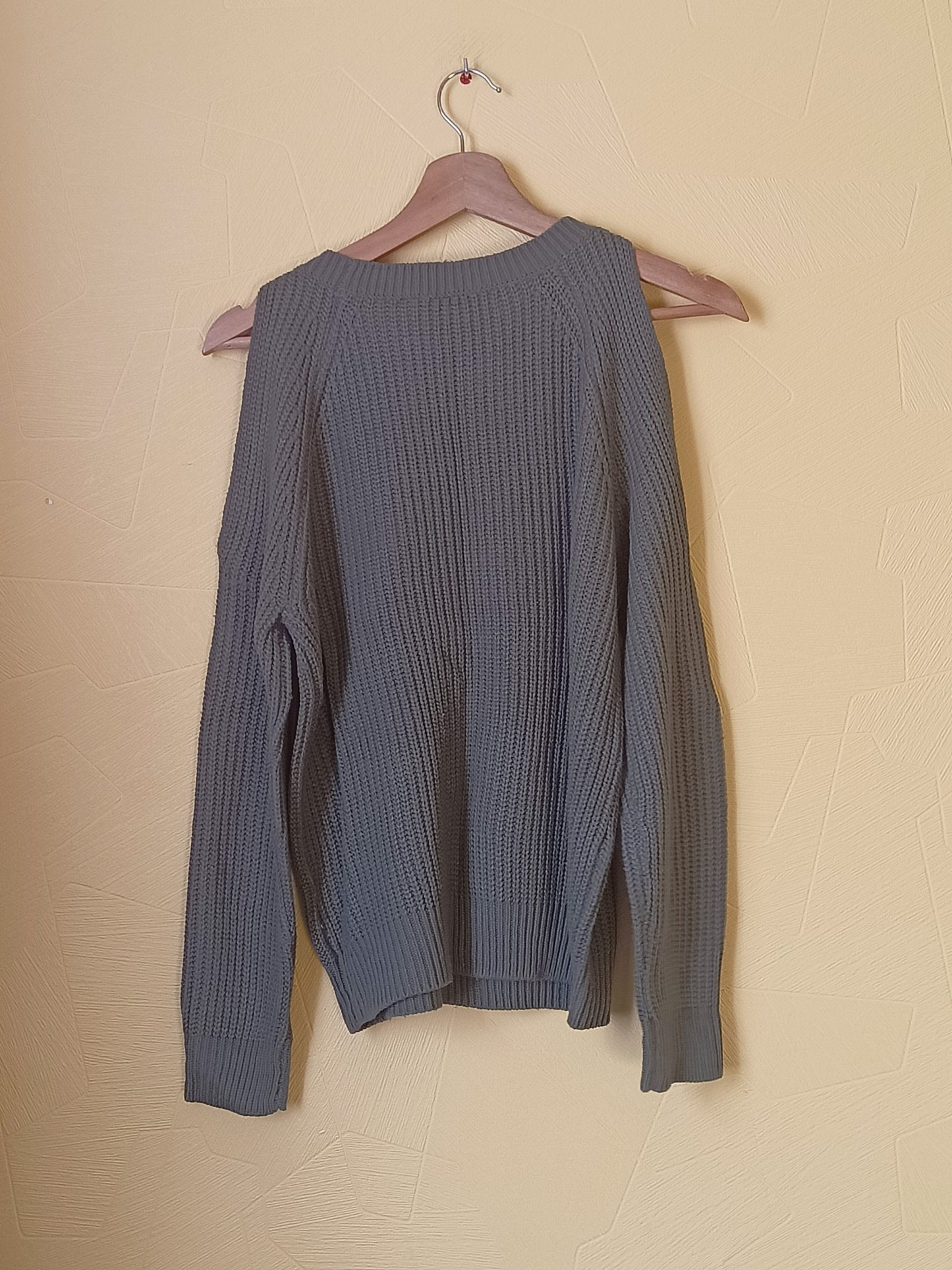 Pull Lola kaki avec épaules dénudées Taille XS