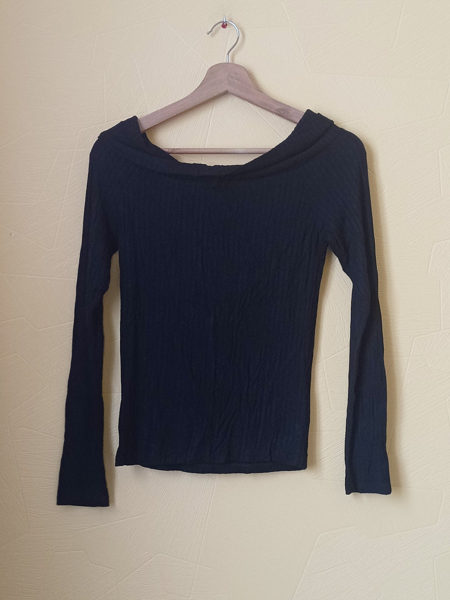 T-shirt manches longues Cache-Cache avec col large noir Taille S