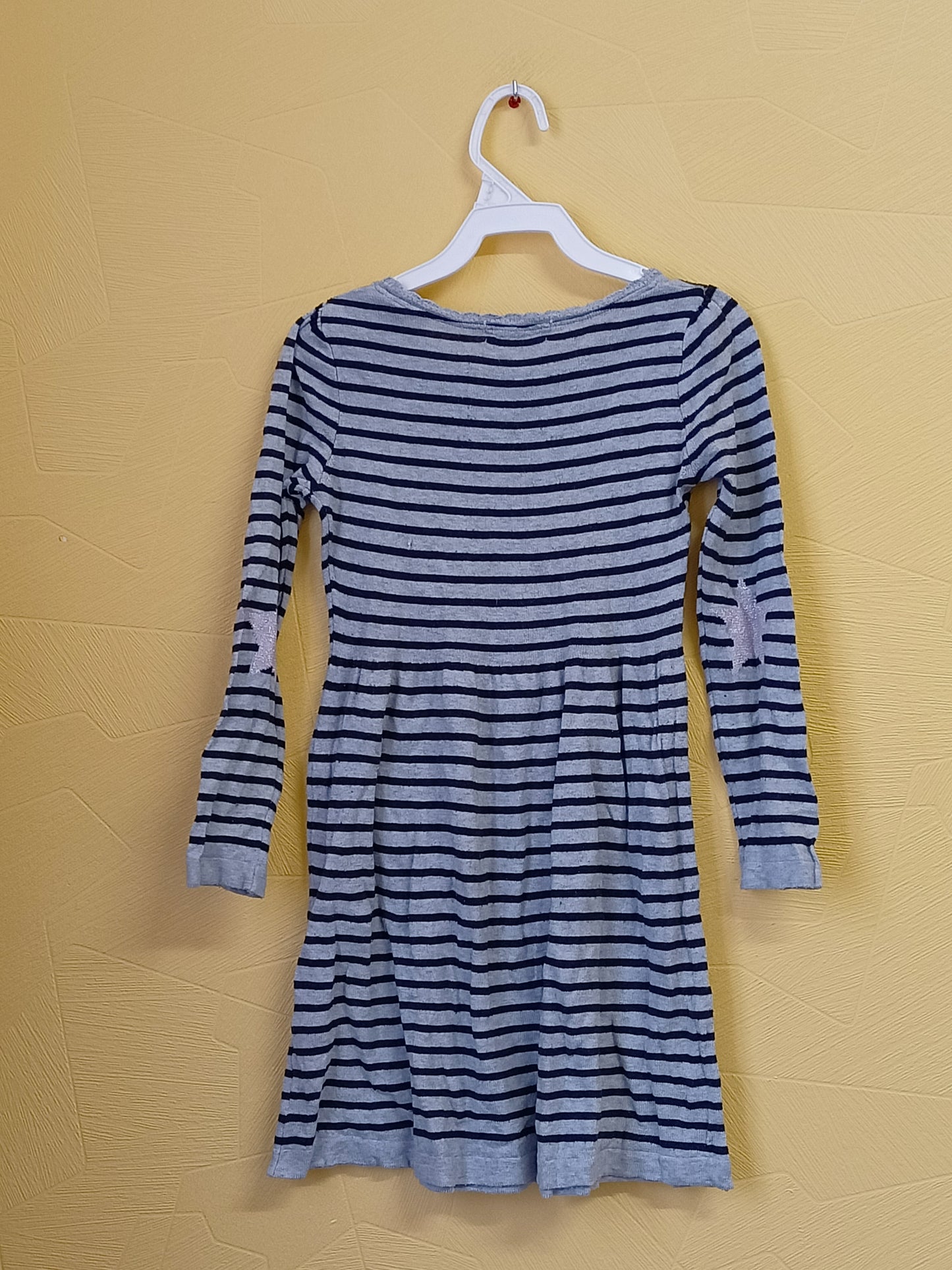 Robe pull manches longues H&M rayée grise et noire Taille 6/8 Ans