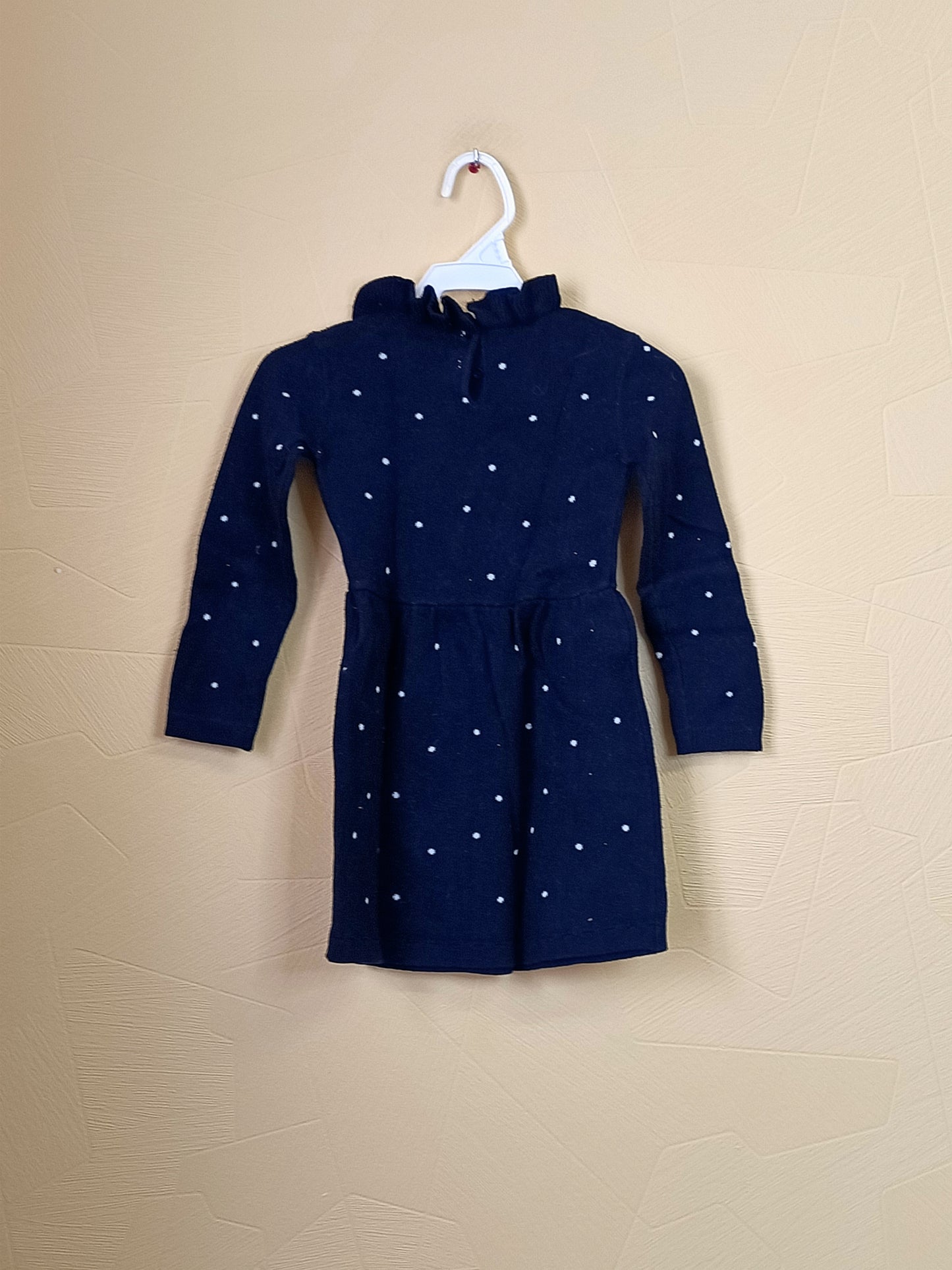 Robe pull manches longues Kiabi noire à pois blancs Taille 4 Ans