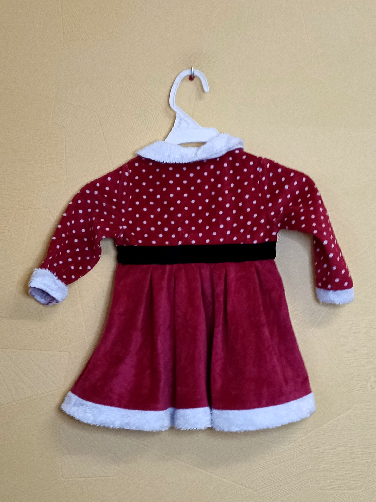 Robe de Noël rouge, noire et blanche Taille 12 Mois