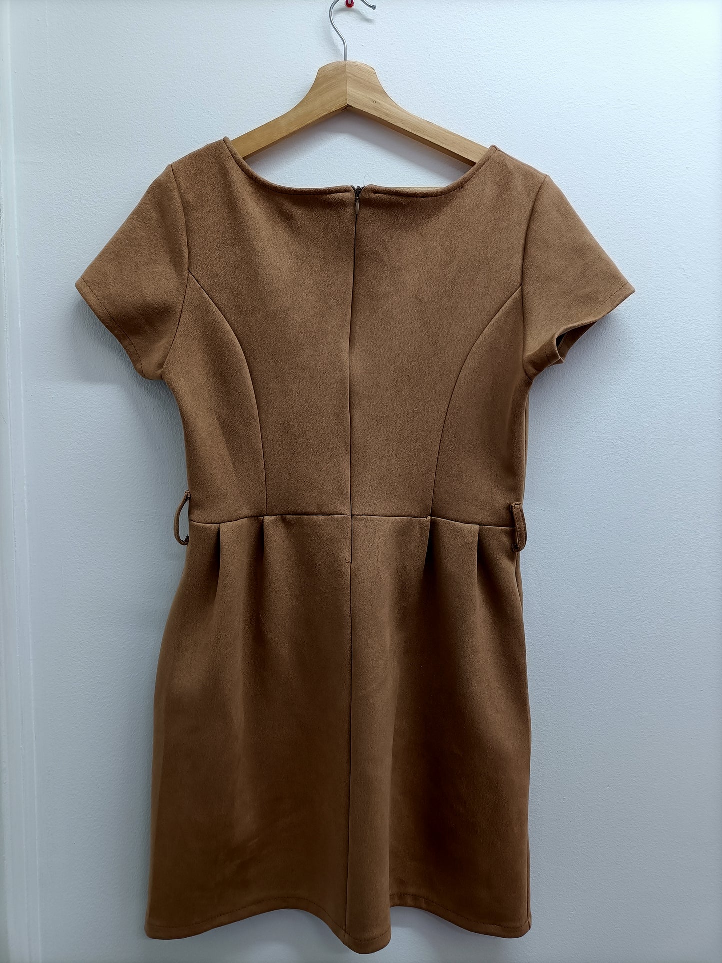 Robe effet peau de pêche EDJI beige foncé Taille 40