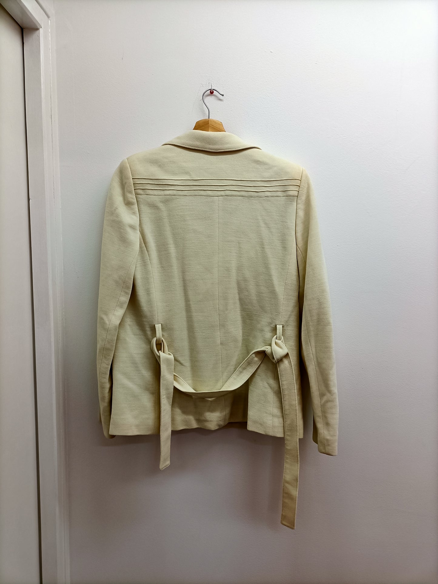 Veste Almina blanc cassé avec ceinture Taille M