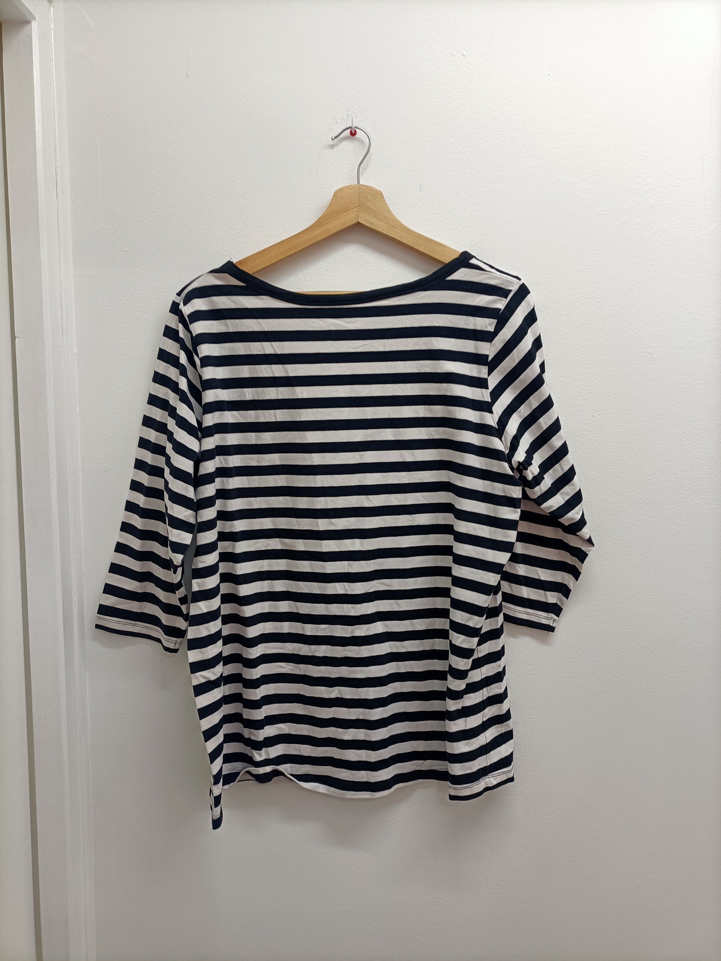 T-shirt manches 3/4 rayé noir et blanc Taille 2XL