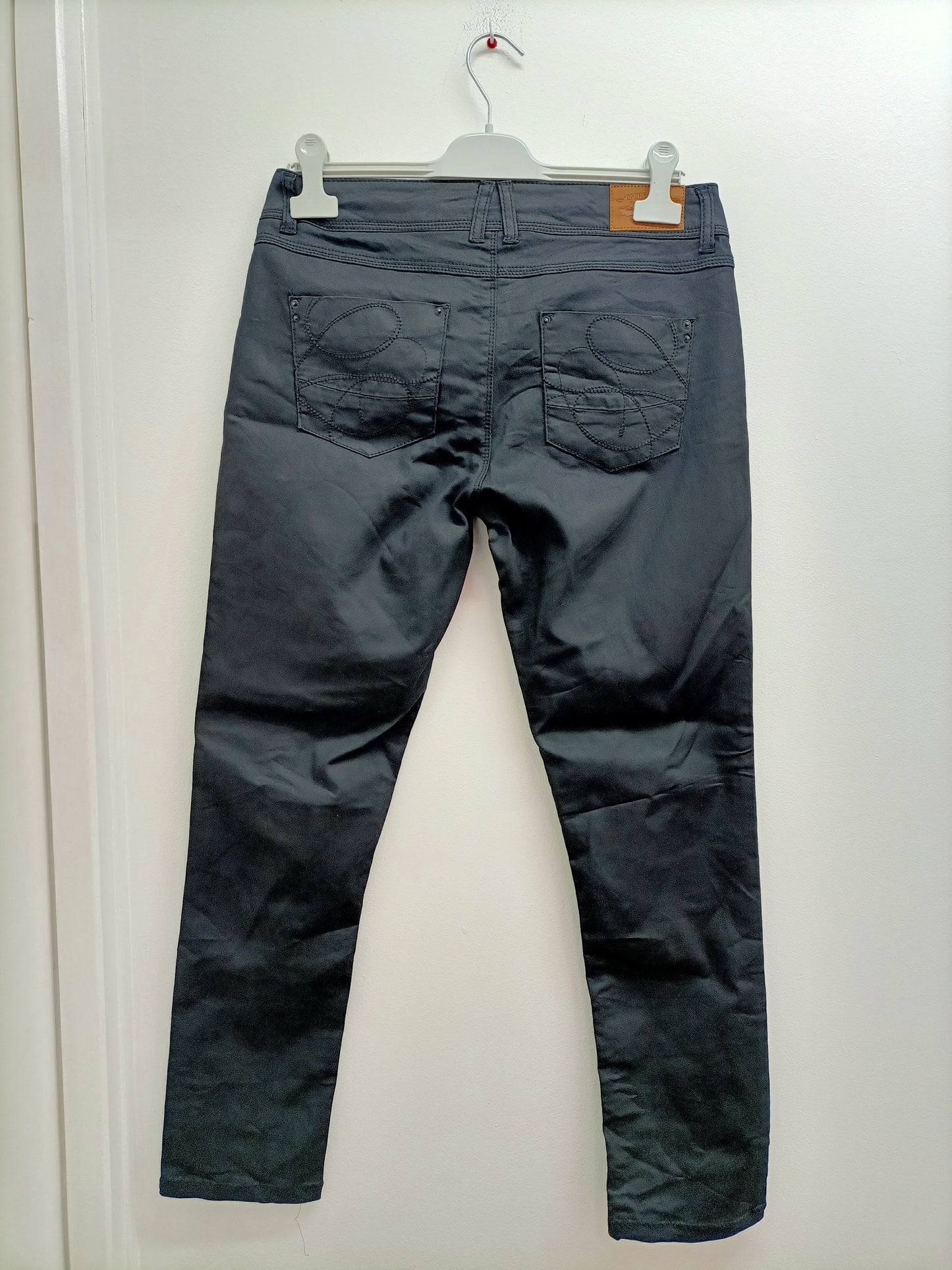 Jeans slim Cache-Cache noir brillant Taille 40