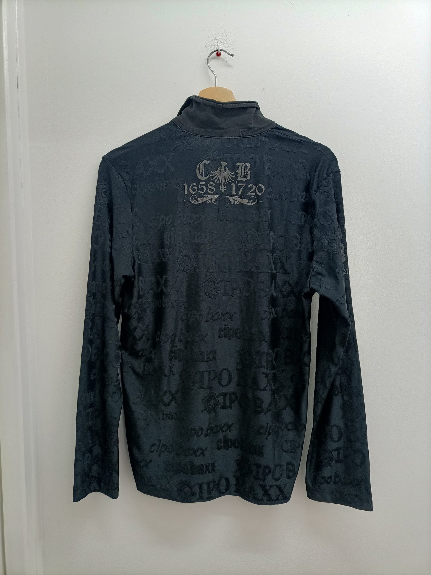 Polo manches longues Cipo & Baxx noir avec impression Taille L