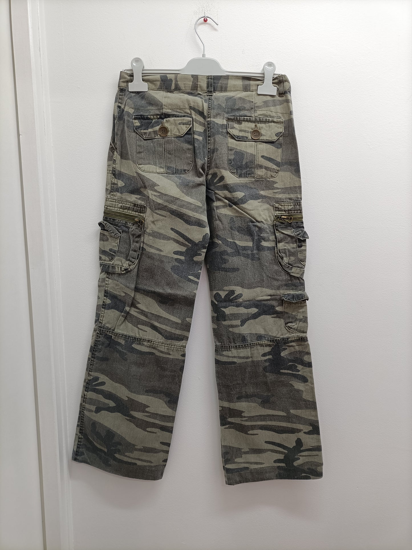 Pantalon imprimé militaire Taille 38