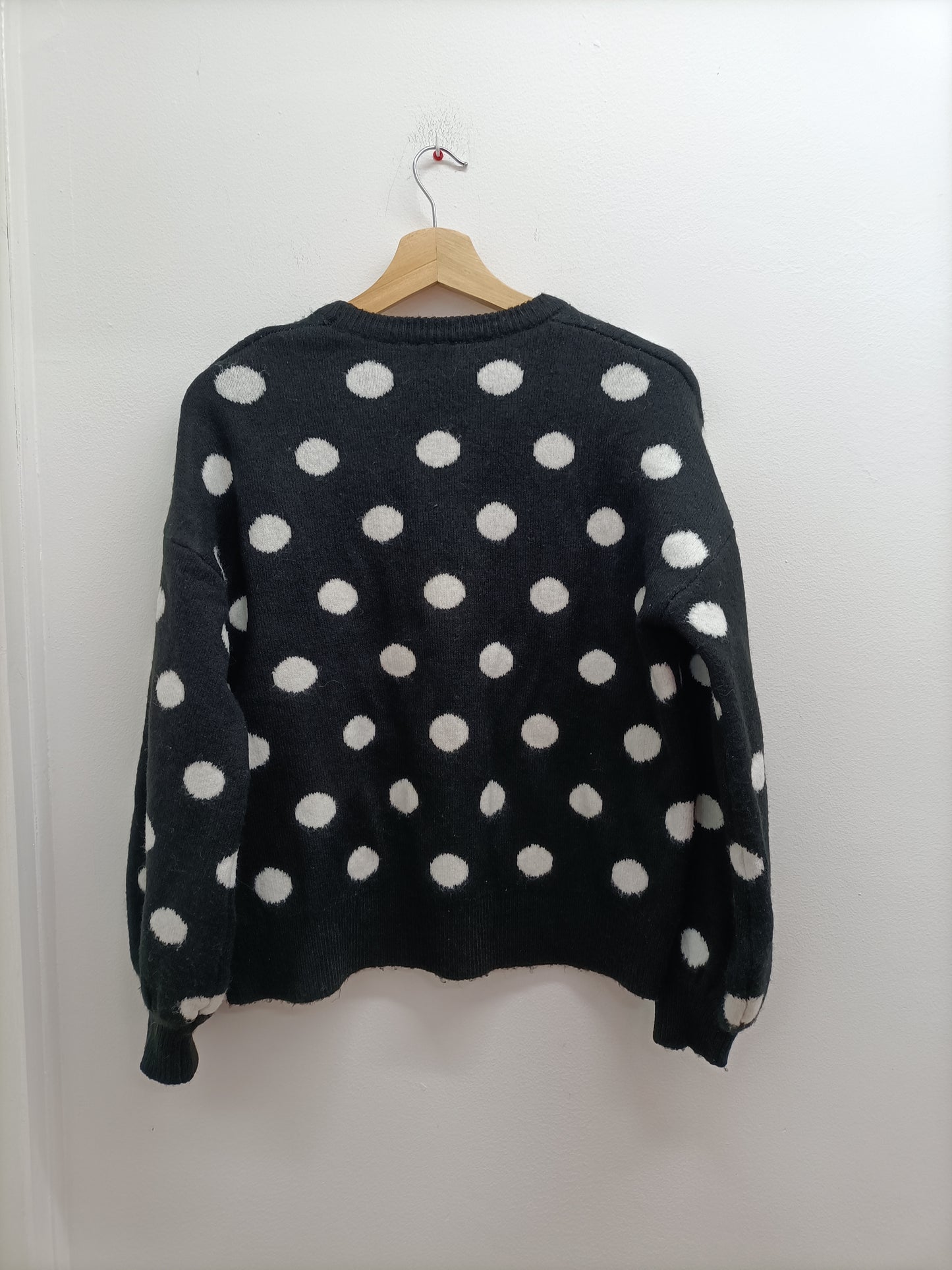 Pull épais Pimkie noir à pois blancs Taille L