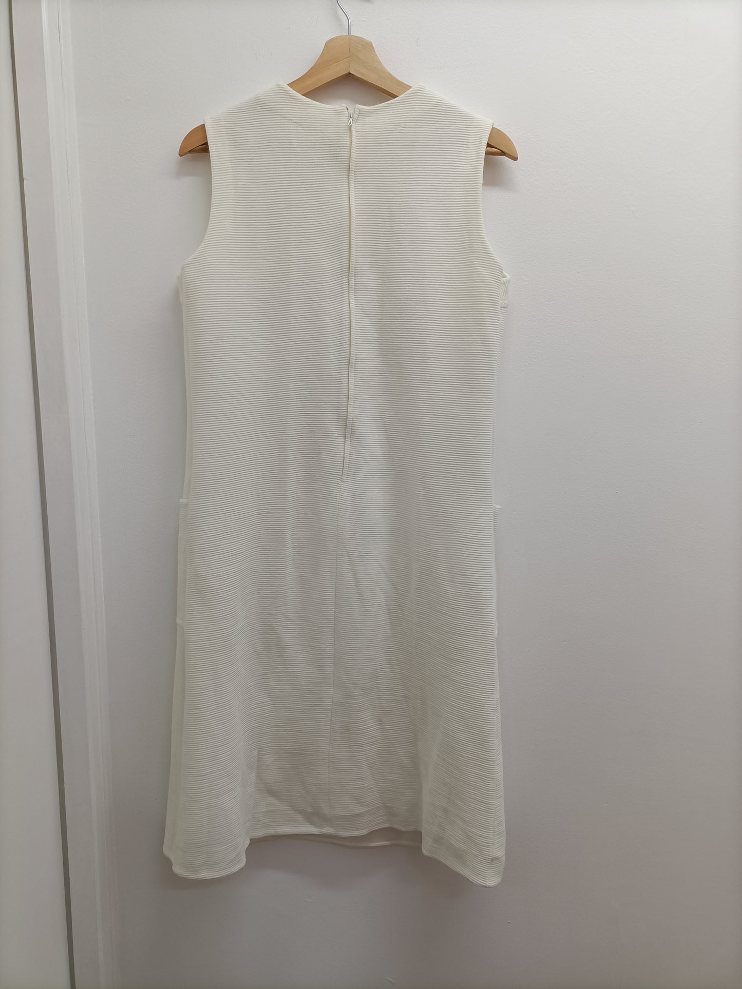 Robe sans manche blanc cassé Taille L