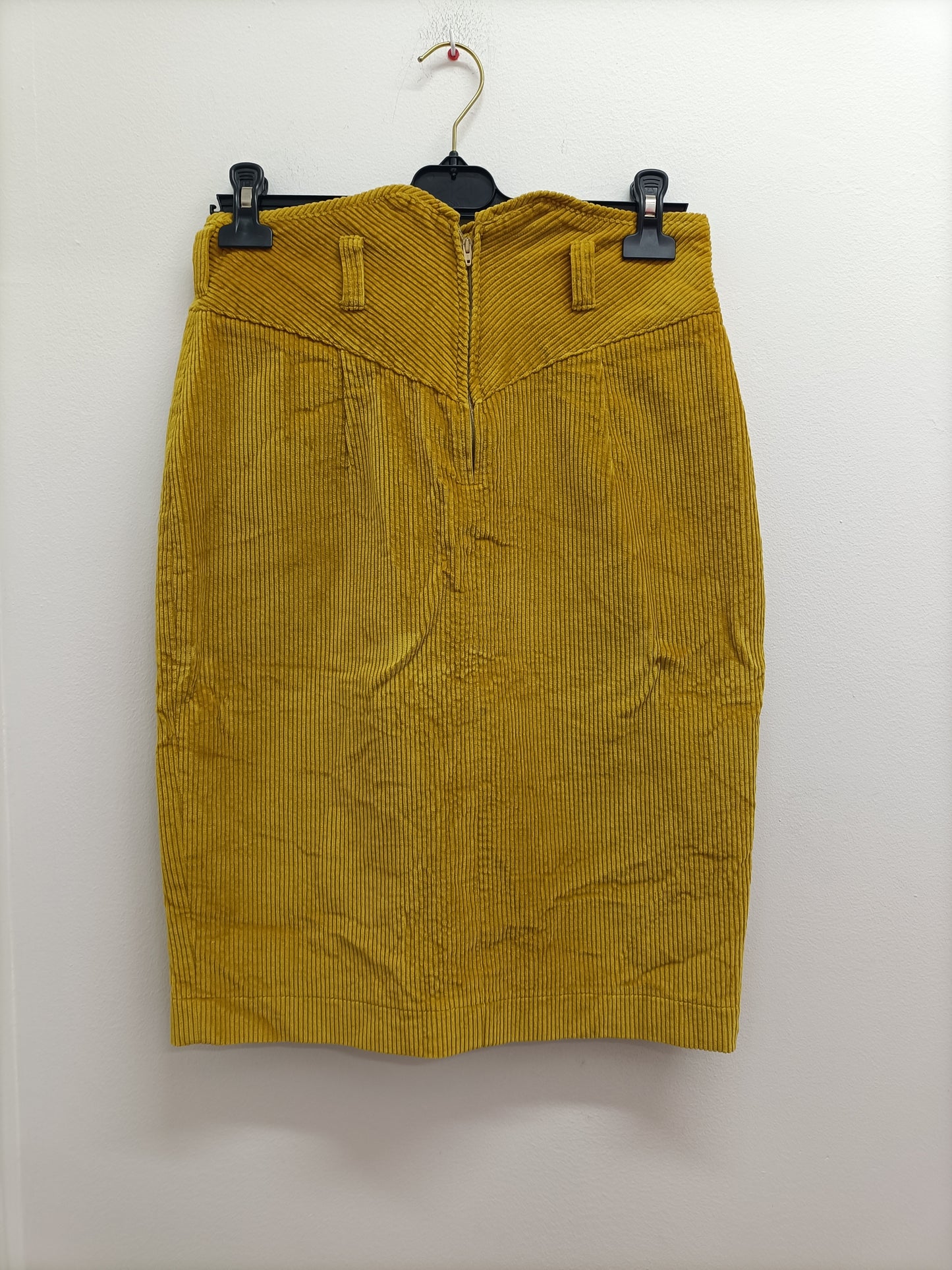 Jupe en velours Côtelé J.J.Garella moutarde Taille 40