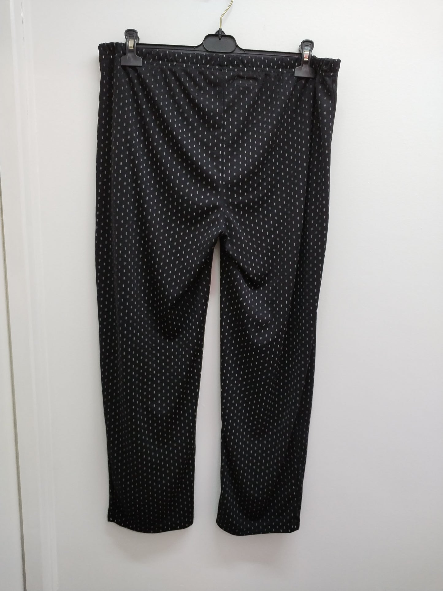 Pantalon fluide Daxon noir à pois Taille 50