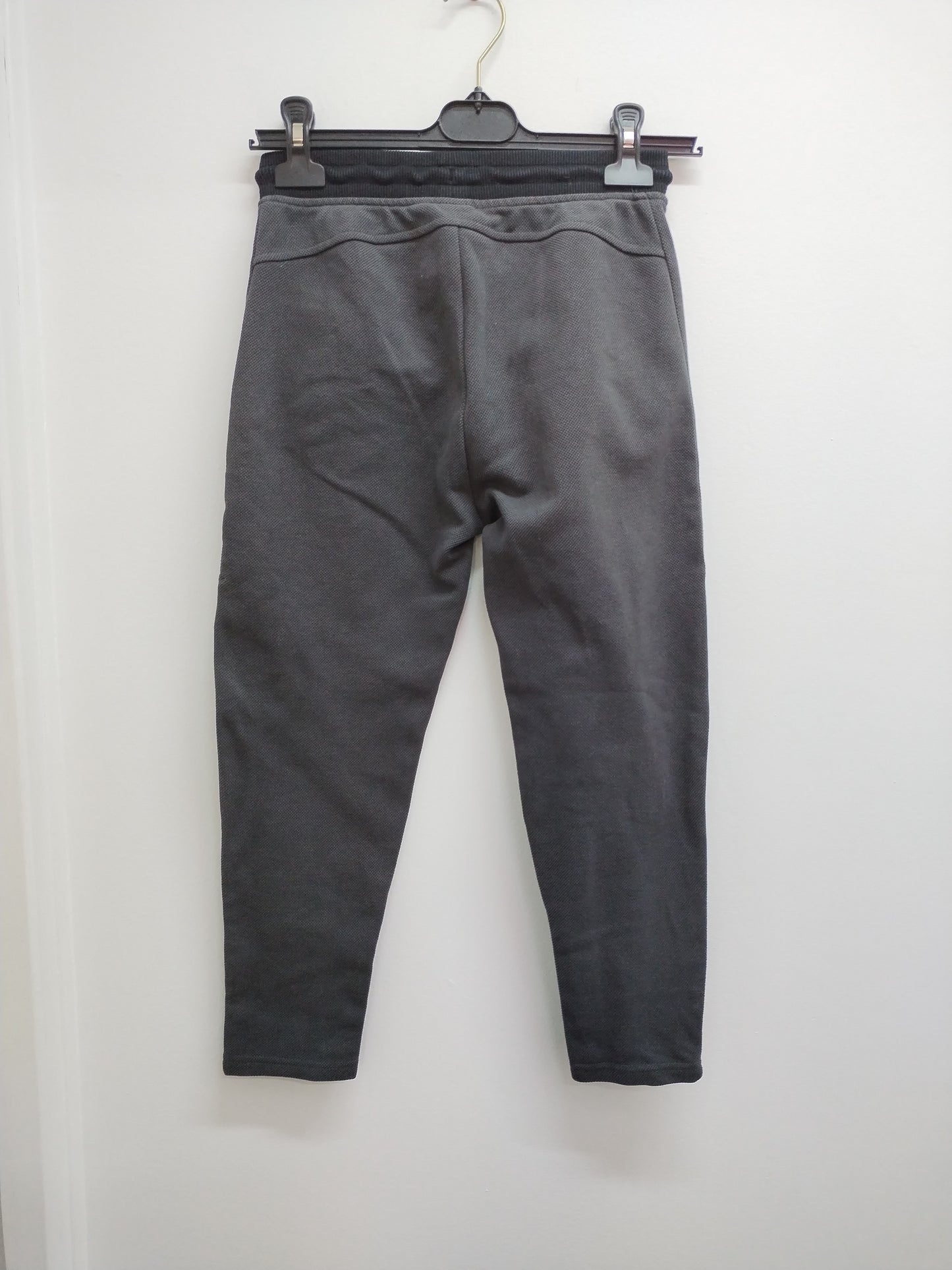 Jogging Kiabi gris anthracite Taille 10 Ans