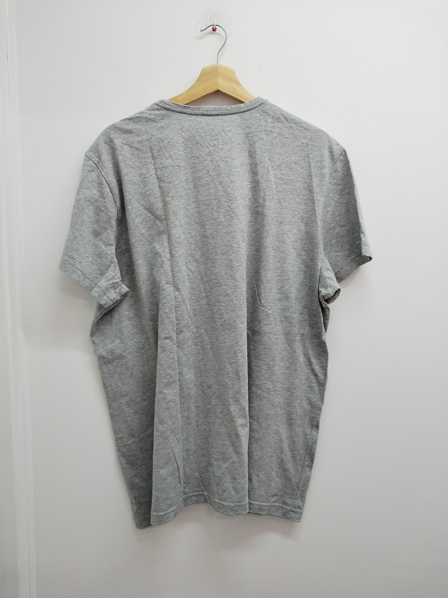 T-shirt Adidas gris avec impression Taille 2XL