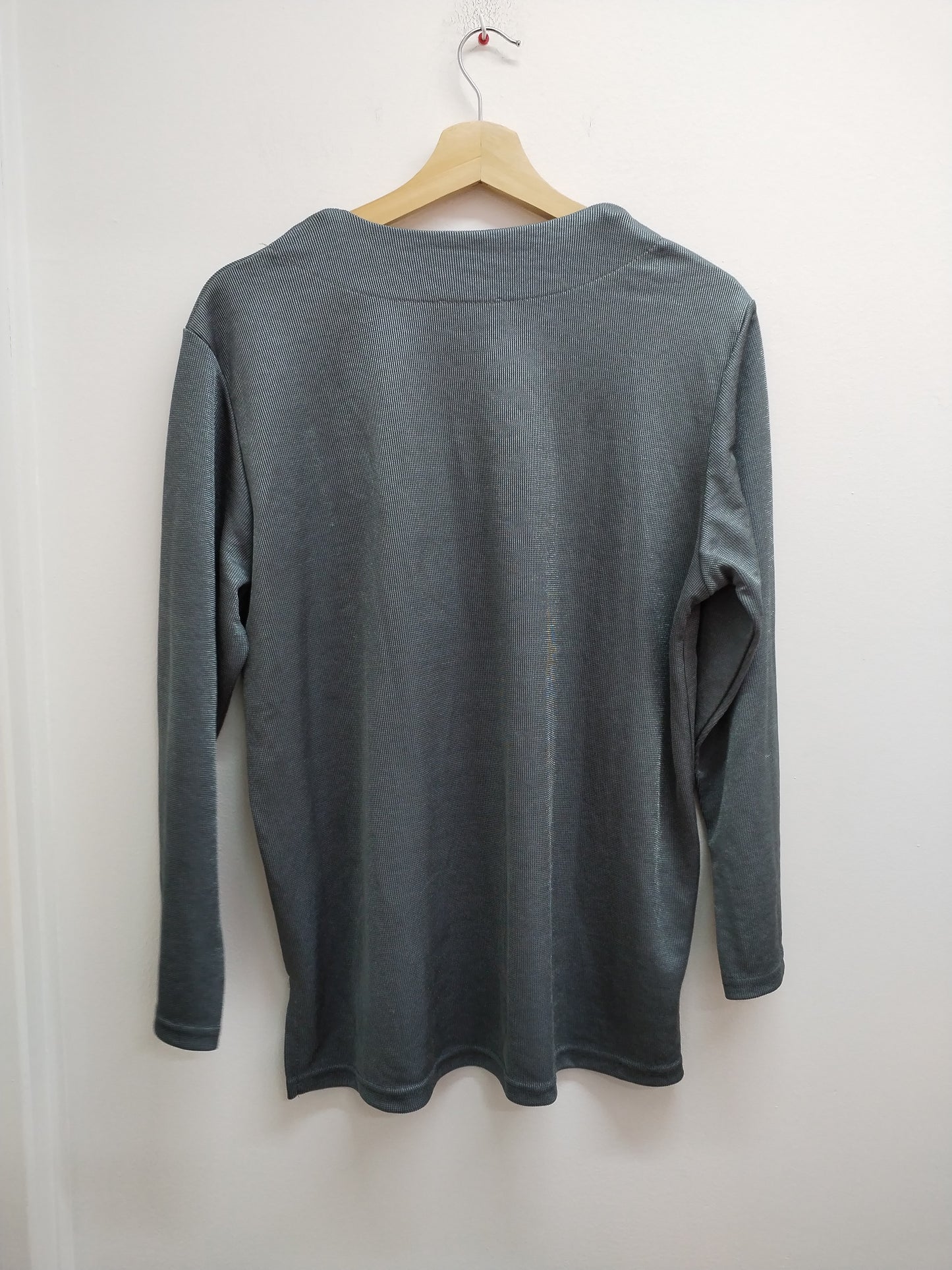 Tunique grise brillante avec broderie Taille L