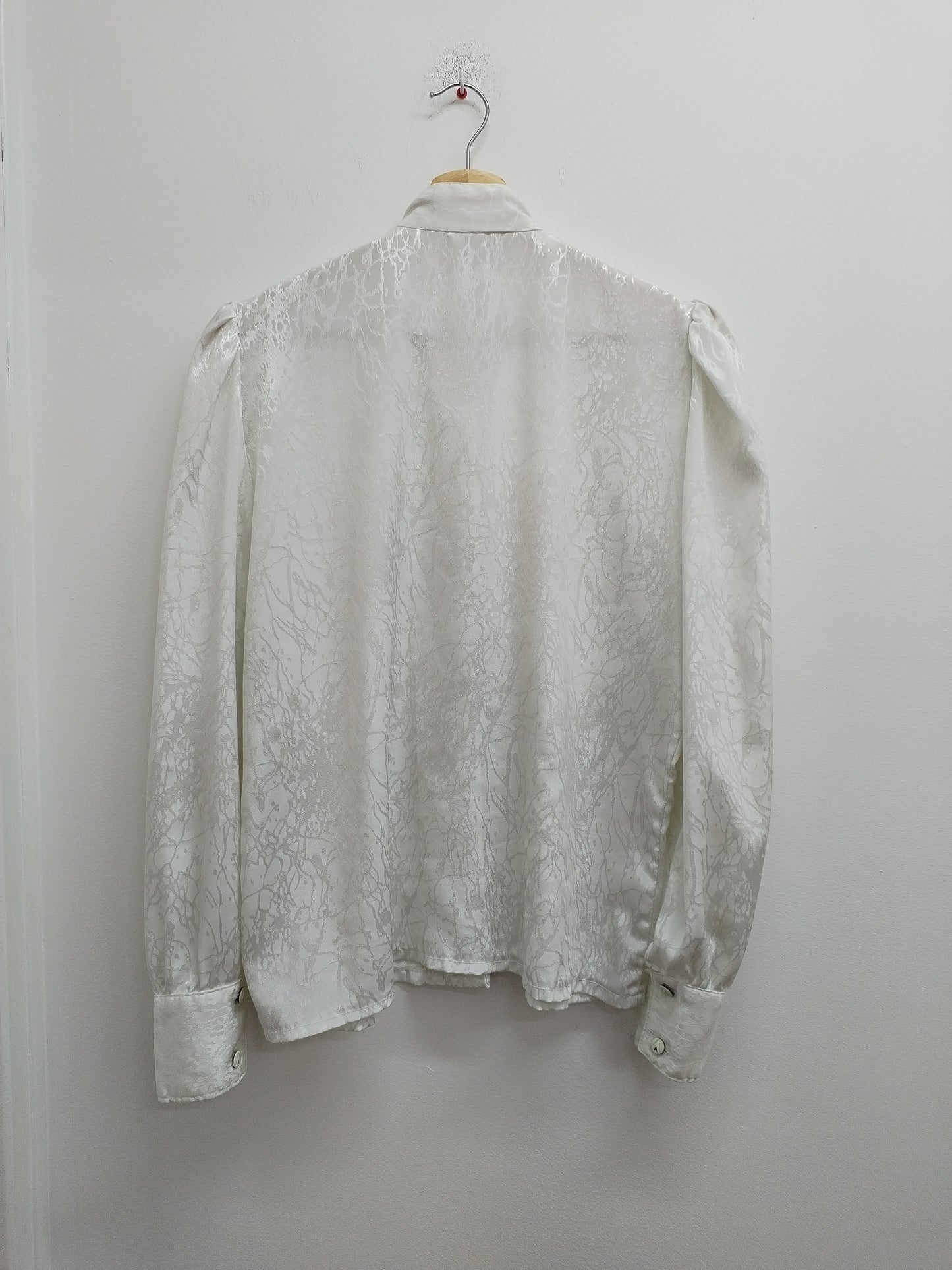 Chemise blanche à motifs Taille L