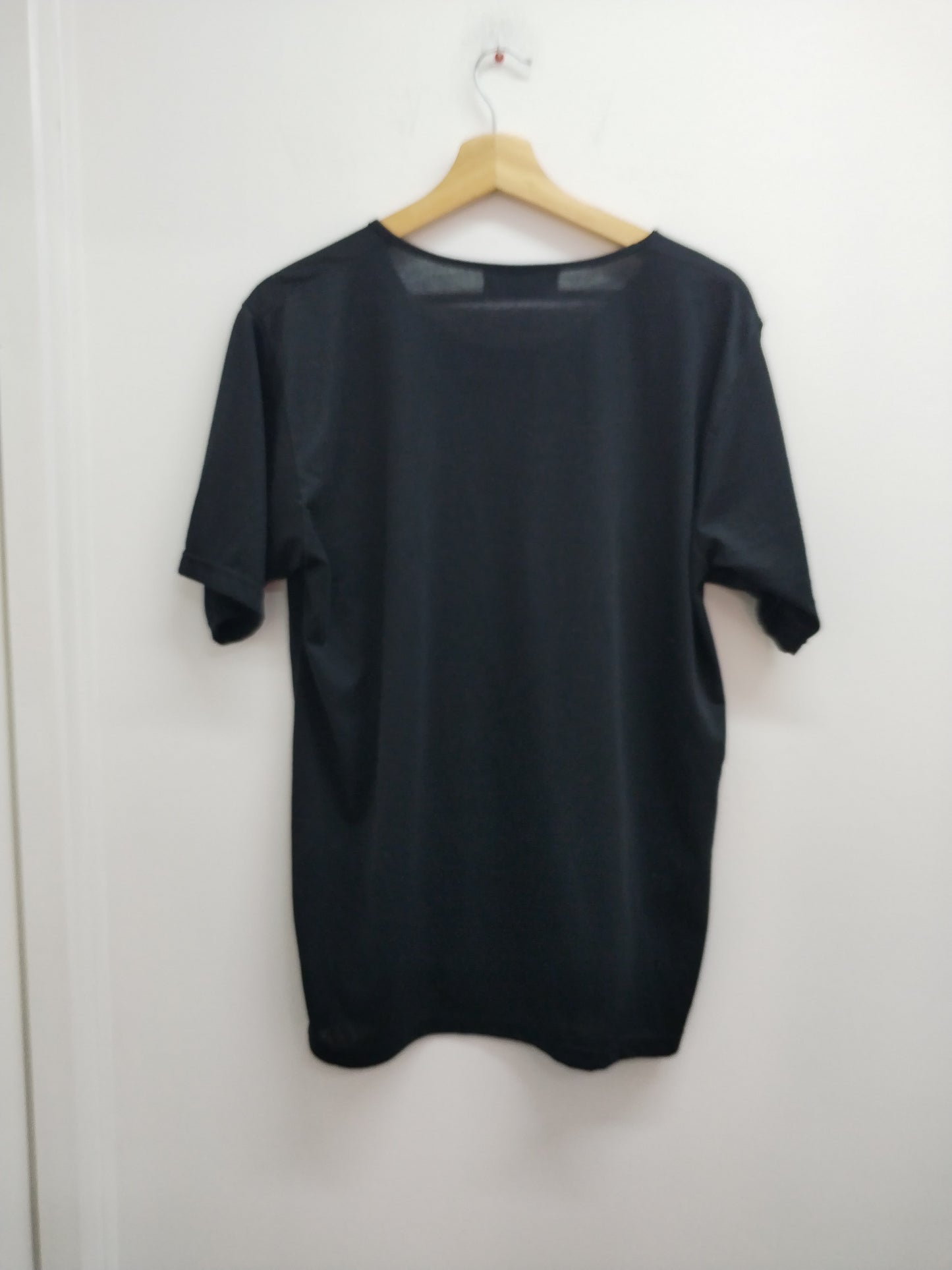 T-shirt Hoanq noir avec broderie Taille L