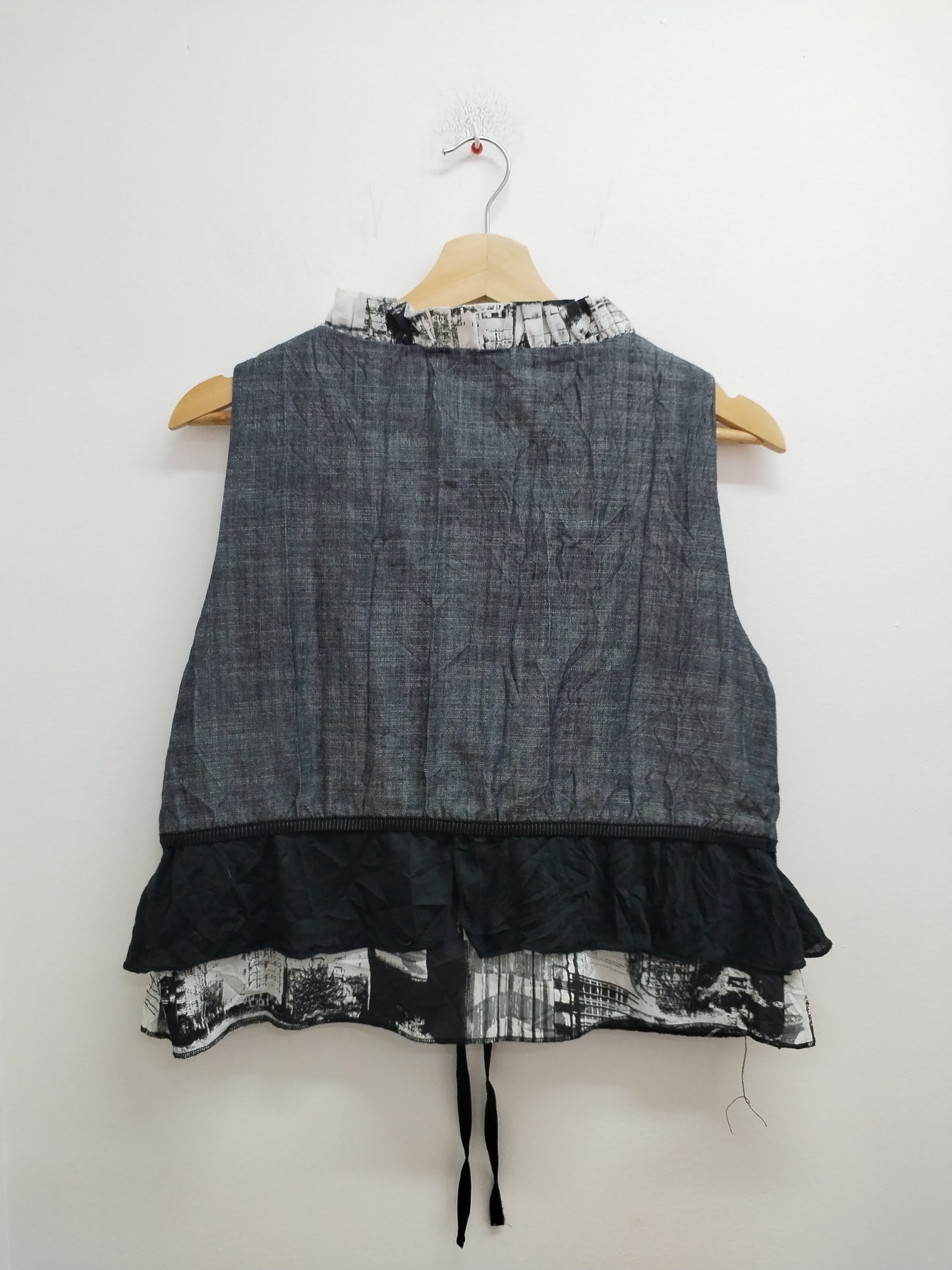 Gilet sans manche fantaisie Clara Vitti noir Taille 46