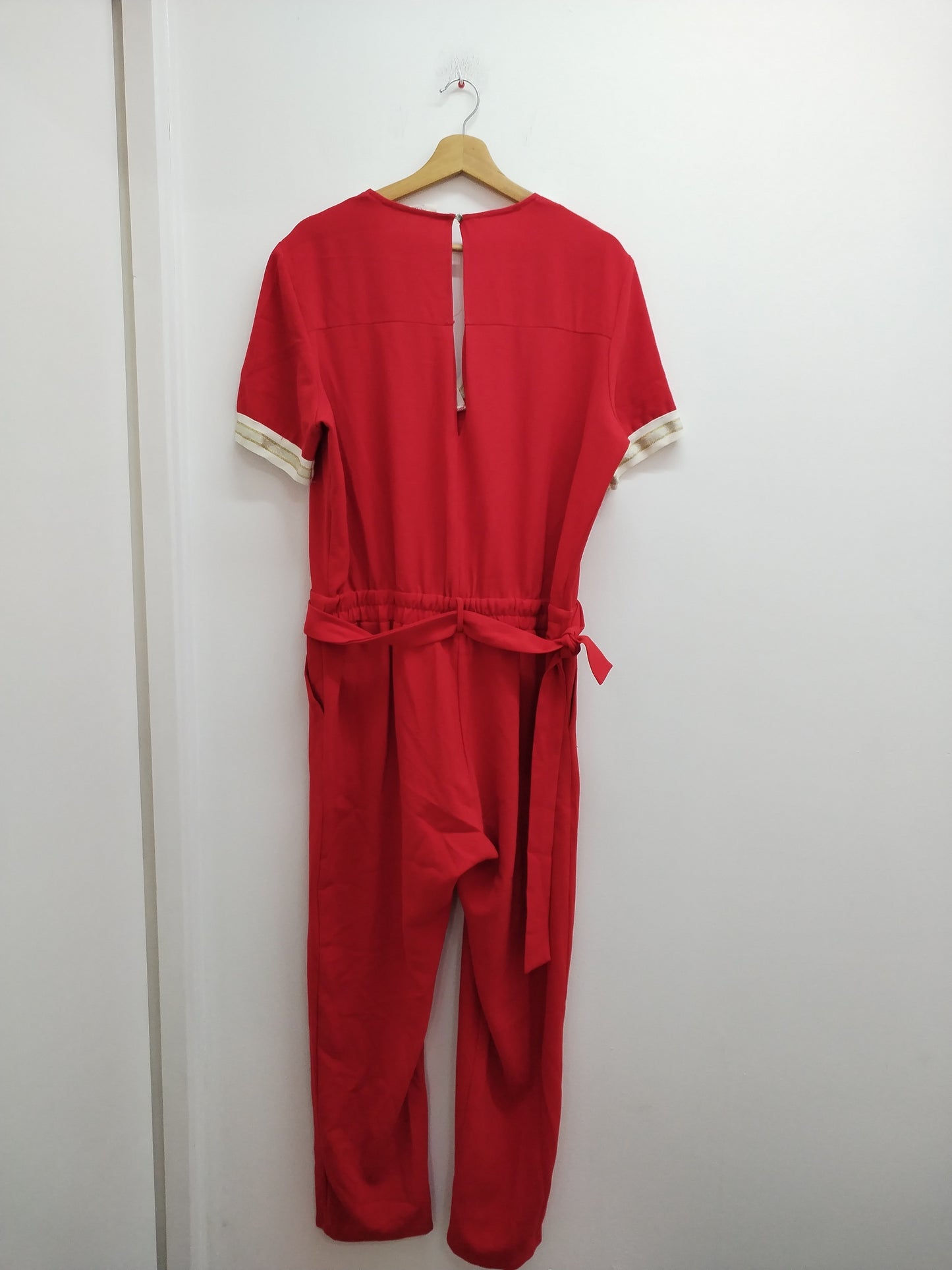 Combinaison manches courtes Addict rouge avec liseré doré Taille XXL