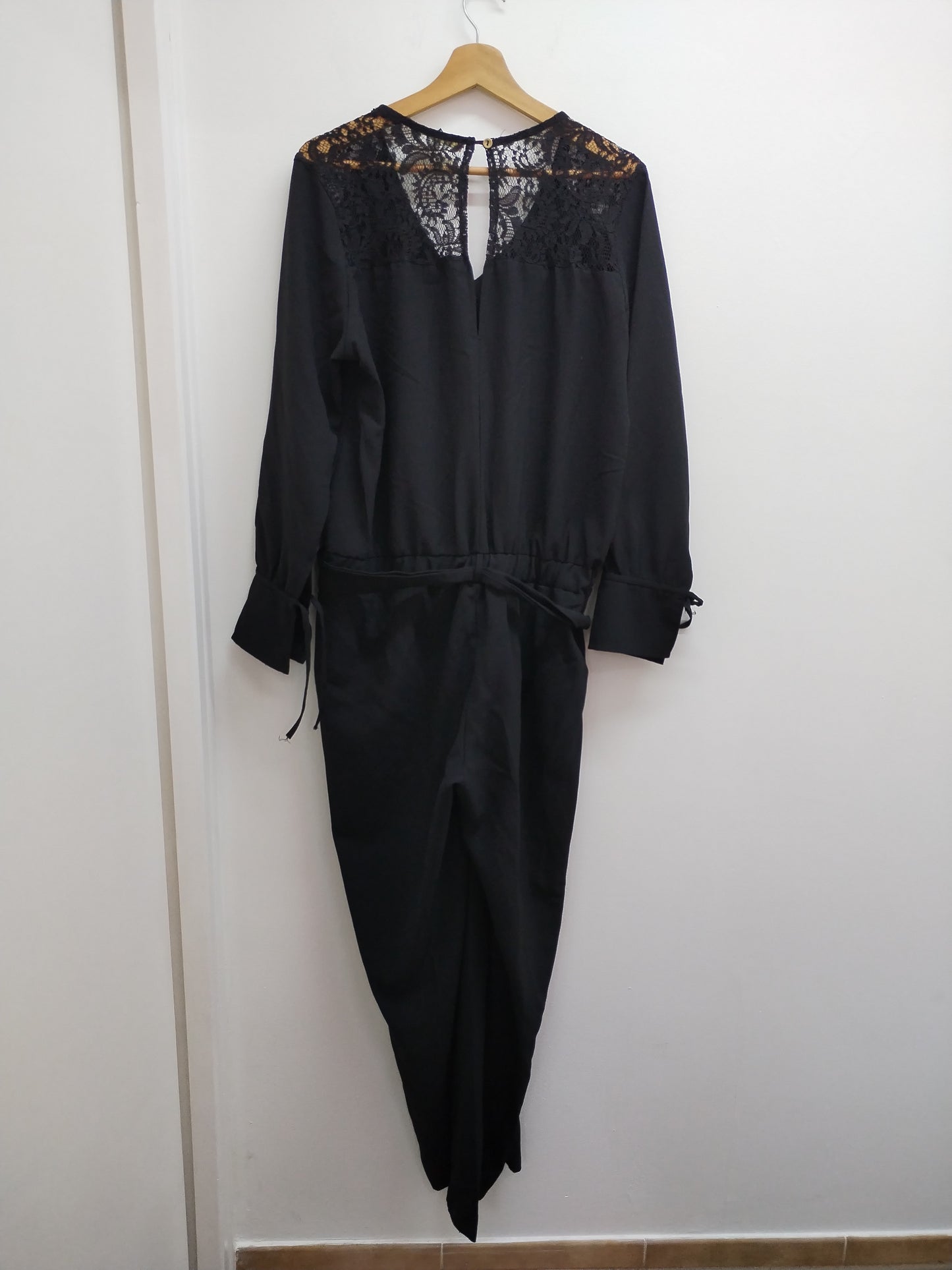 Combinaison manches longues Addict noire avec dentelle Taille 46