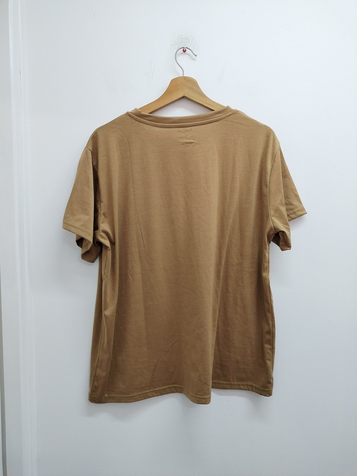 T-shirt Shein Marron avec impression Taille XXL