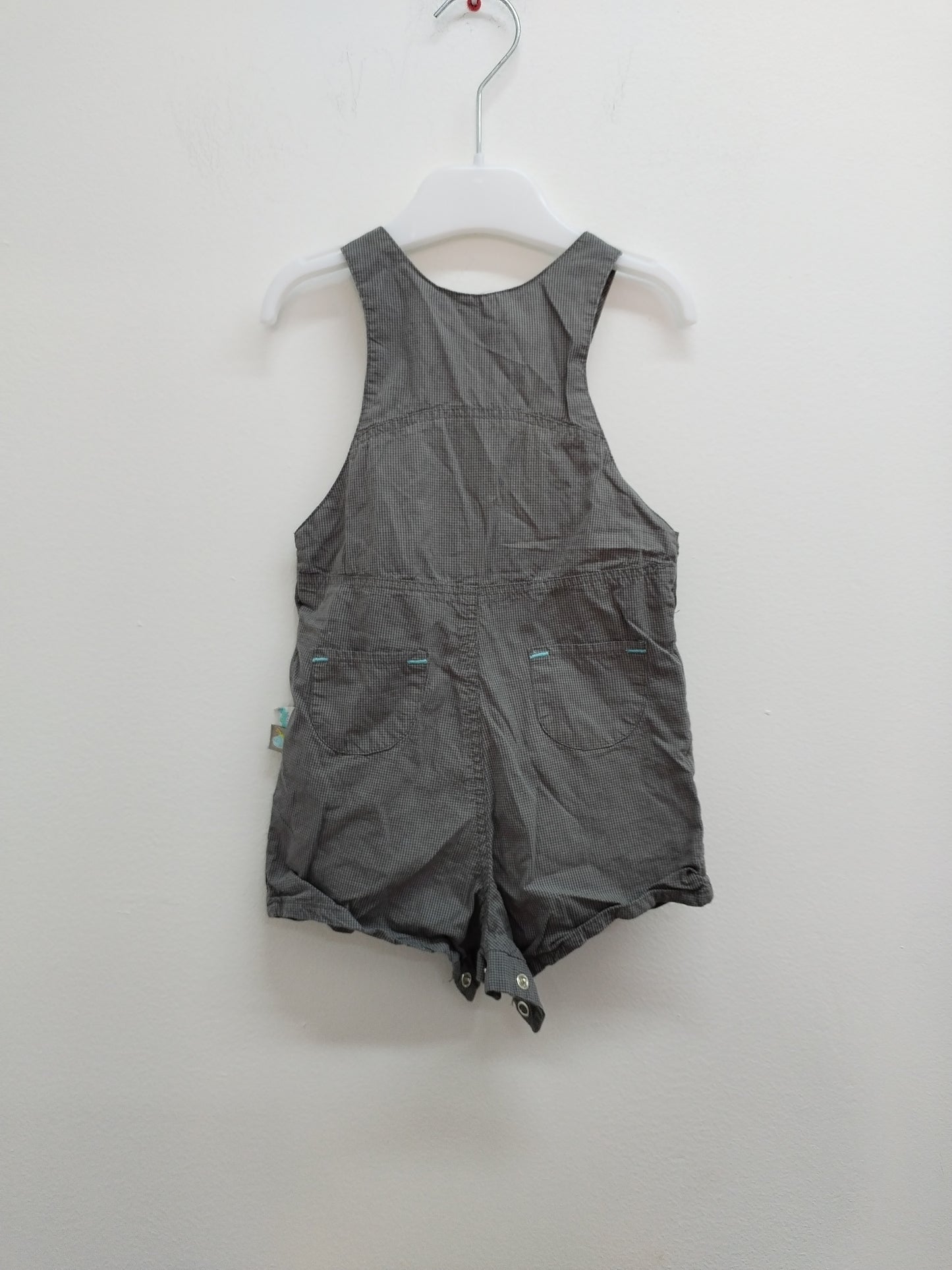 Salopette short Disney grise à petits carreaux Taille 6 Mois