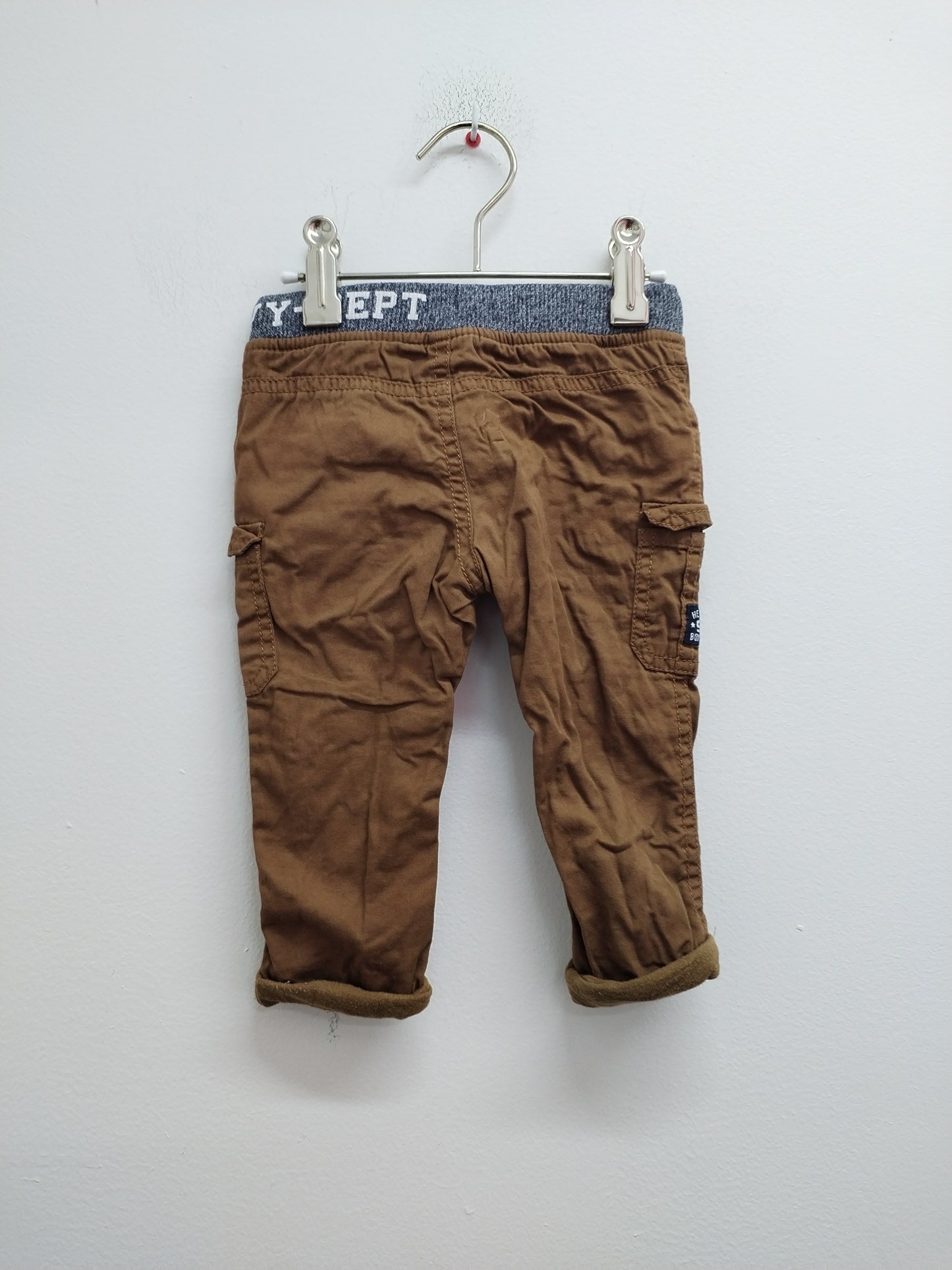 Pantalon Gémo marron taille 6 Mois