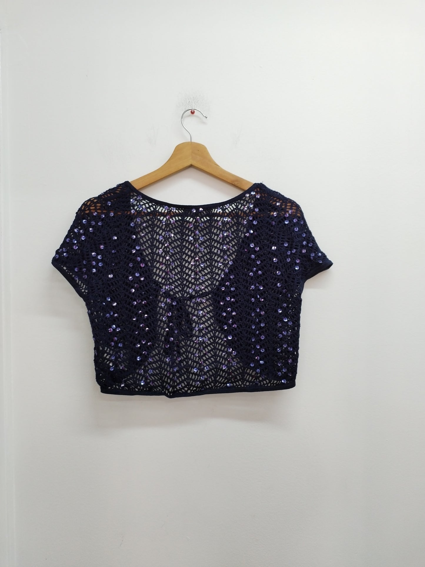 Gilet court manches courtes mailles ajourés Yessica marine avec sequins Taille 44