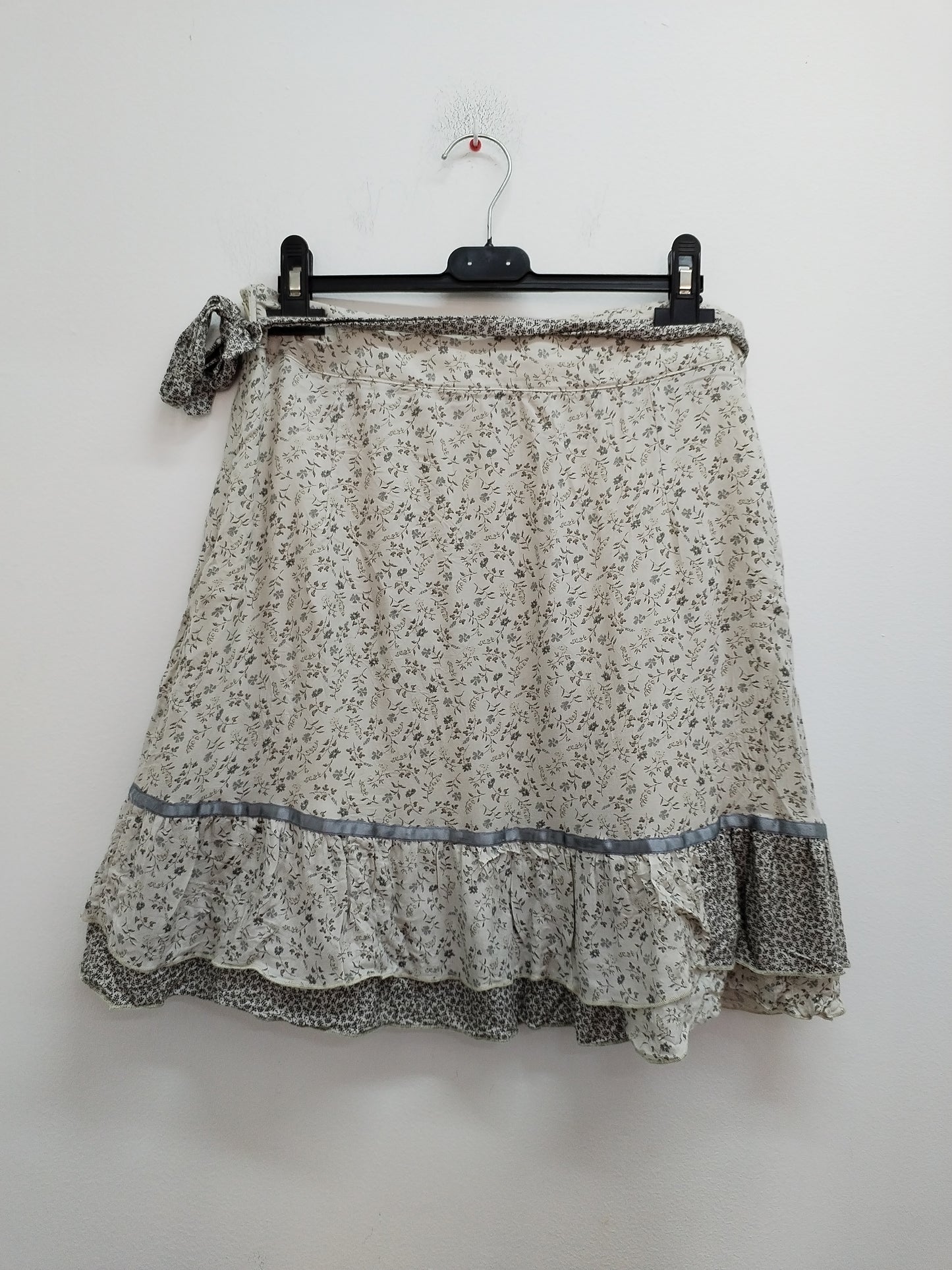 Jupe Terre de Marins beige fleurie Taille 38