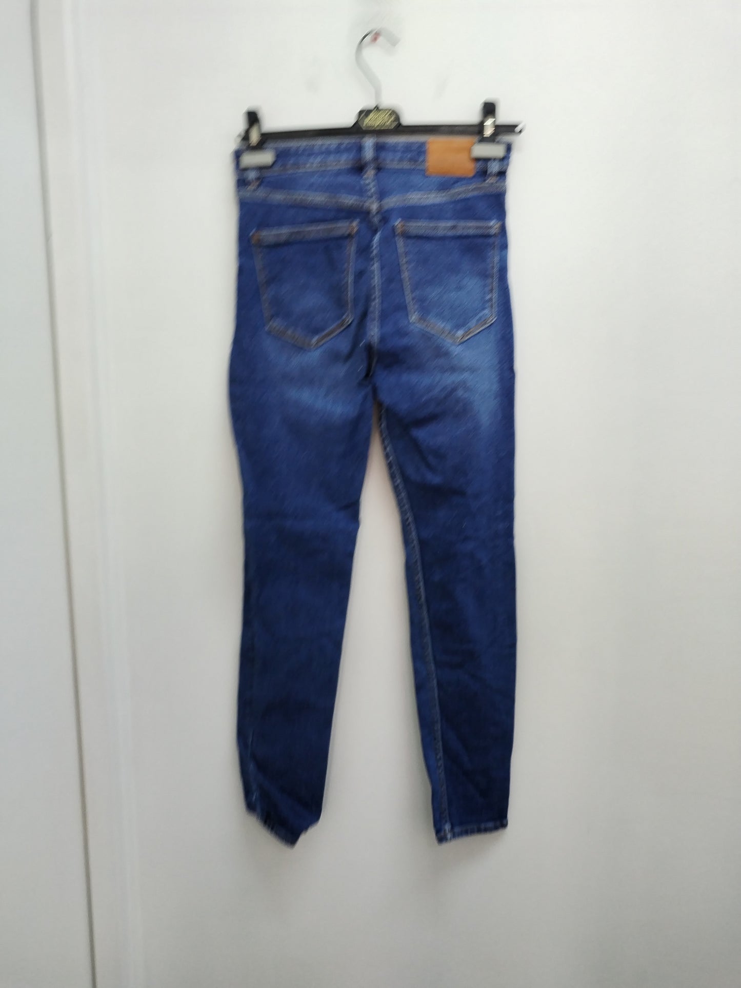 Jeans super high waist skinny Bershka bleu foncé Taille 34