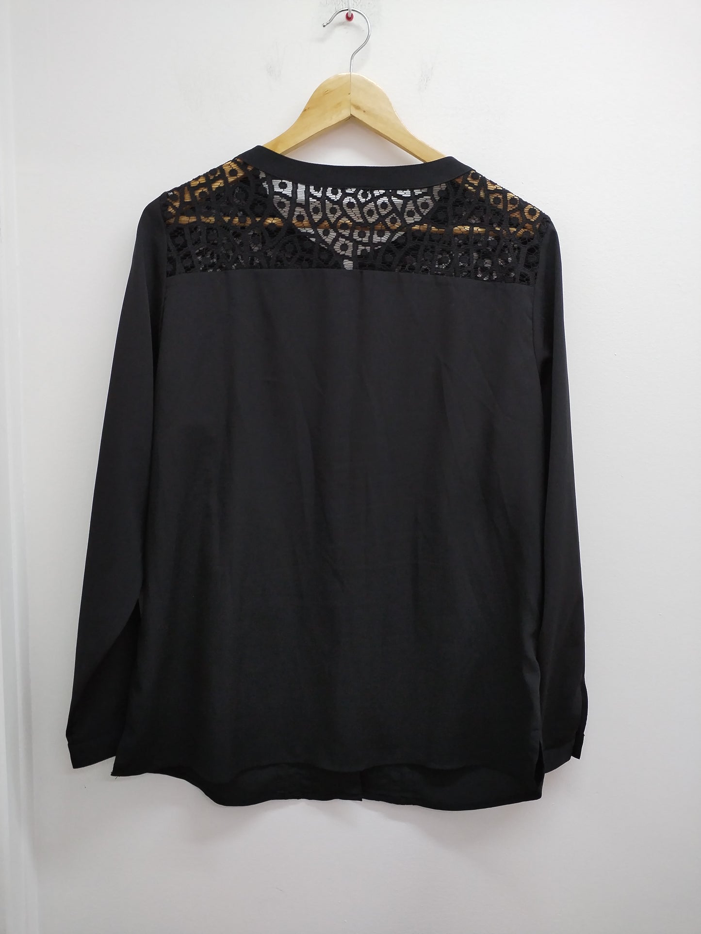 Chemise Mona avec dentelle Taille L