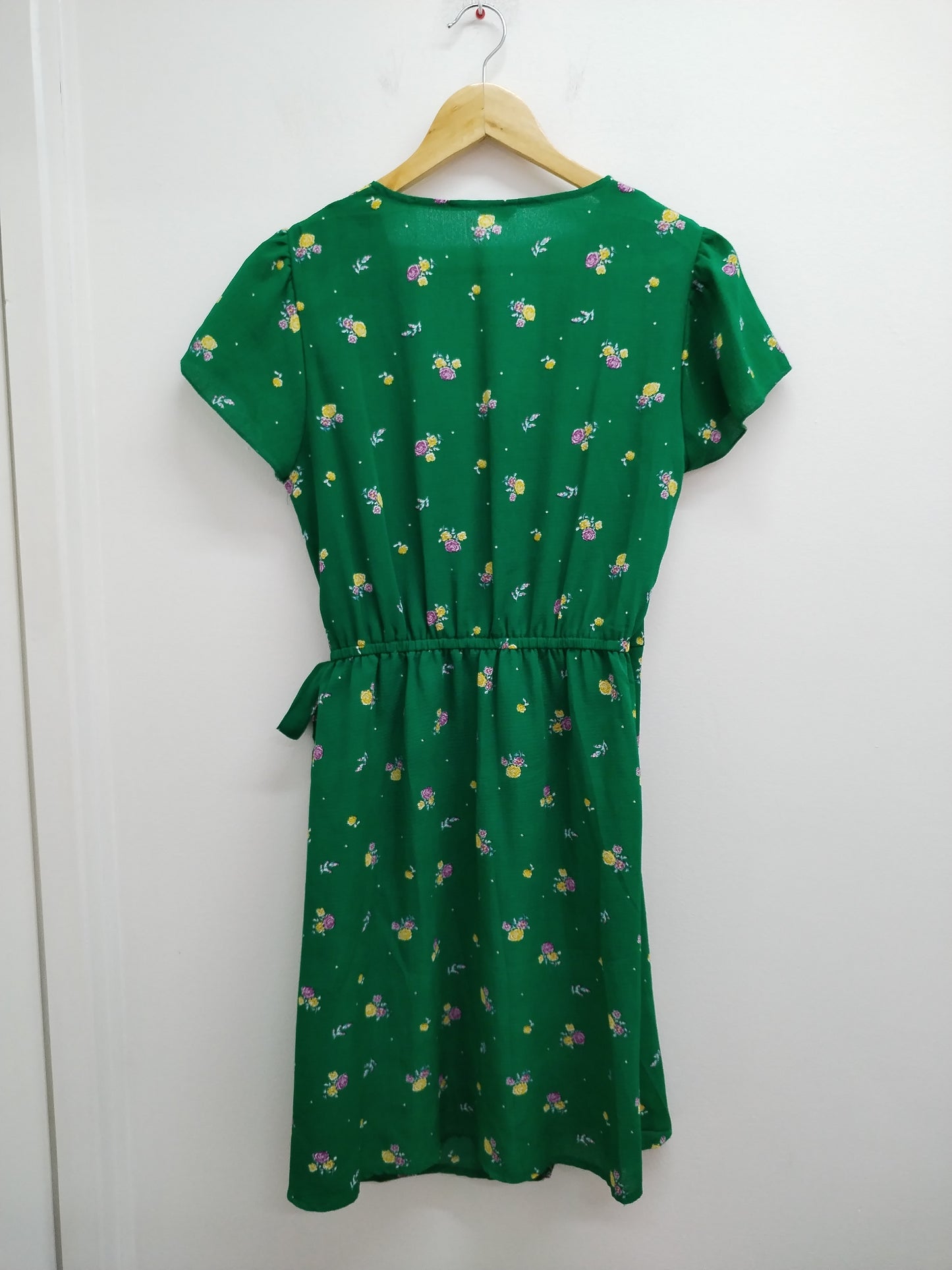 Robe cache-coeur manches courtes Zeeman verte fleurie Taille 38