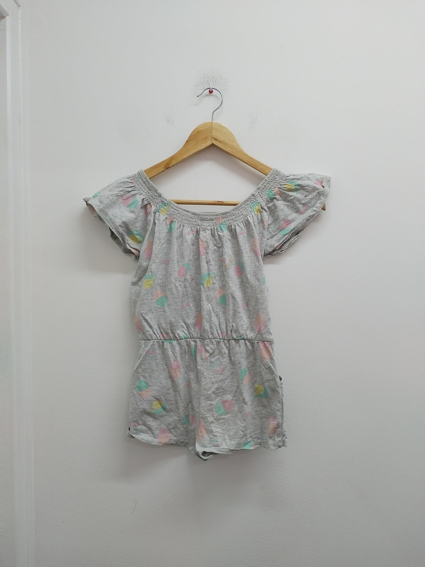 Combi-short manches courtes Kiabi gris à motifs Taille 8 Ans