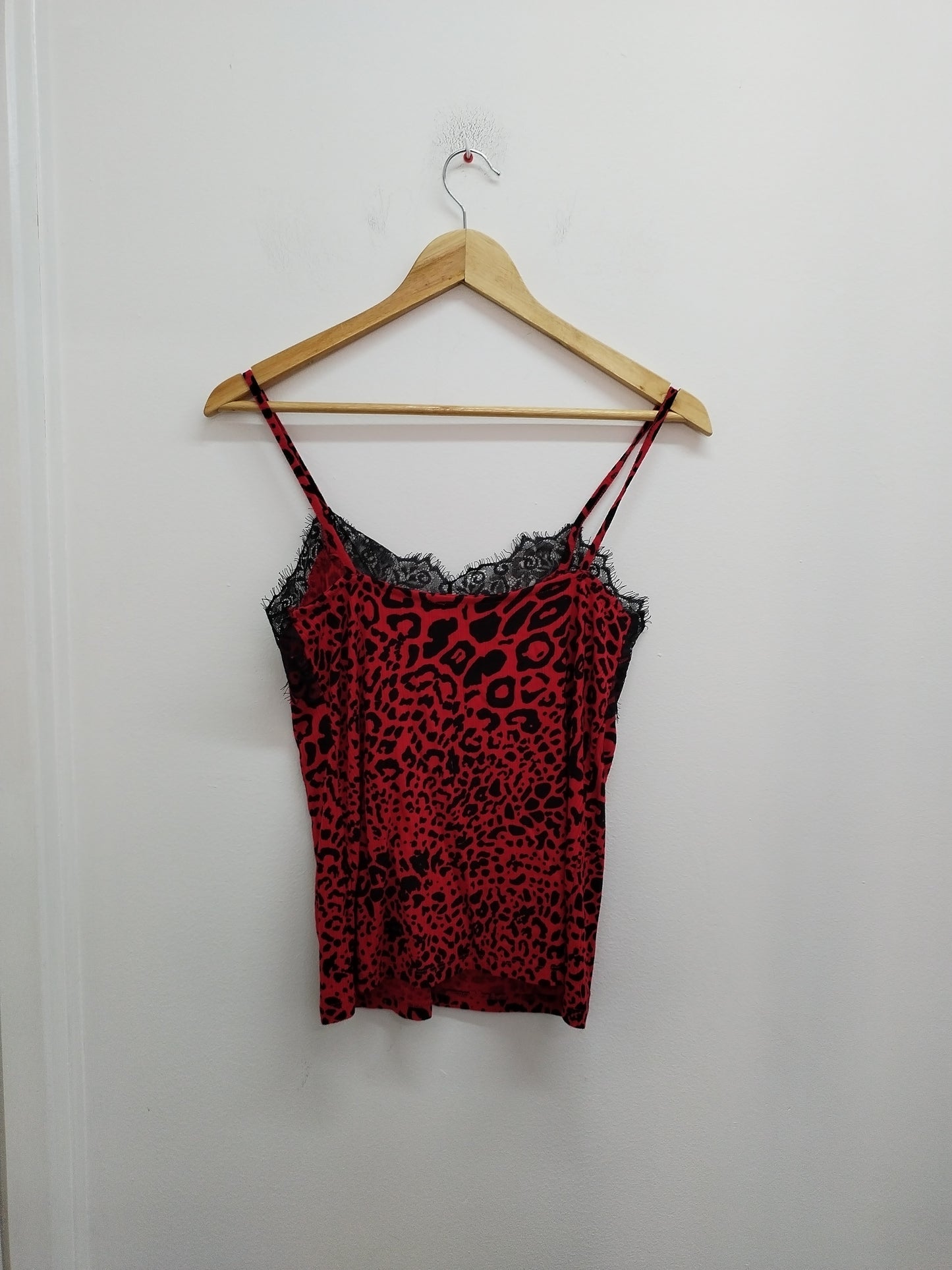 Débardeur Pull & Bear rouge imprimé animal avec dentelle Taille XS