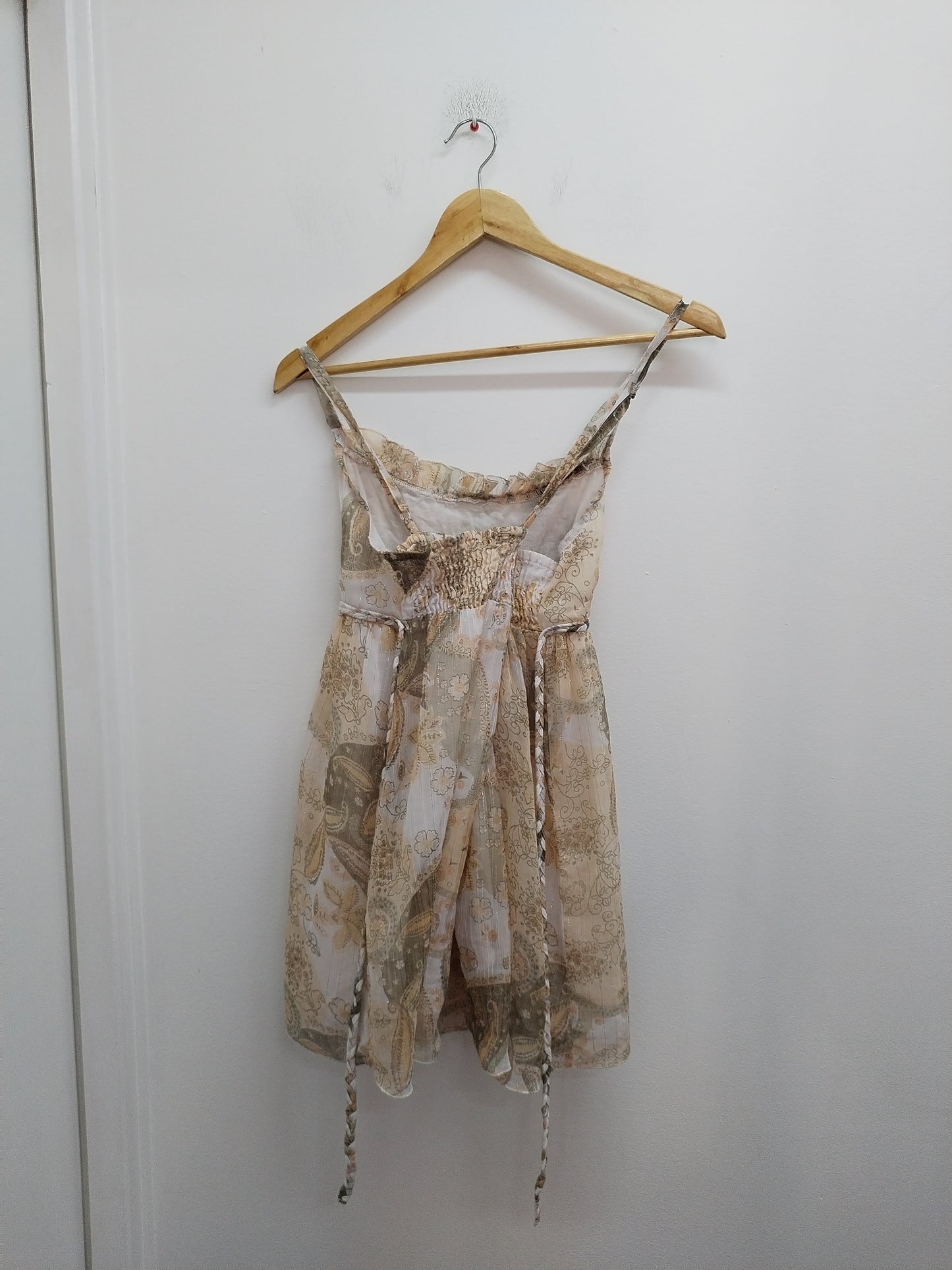 Débardeur fantaisie imprimé rose, beige et argenté Taille 46