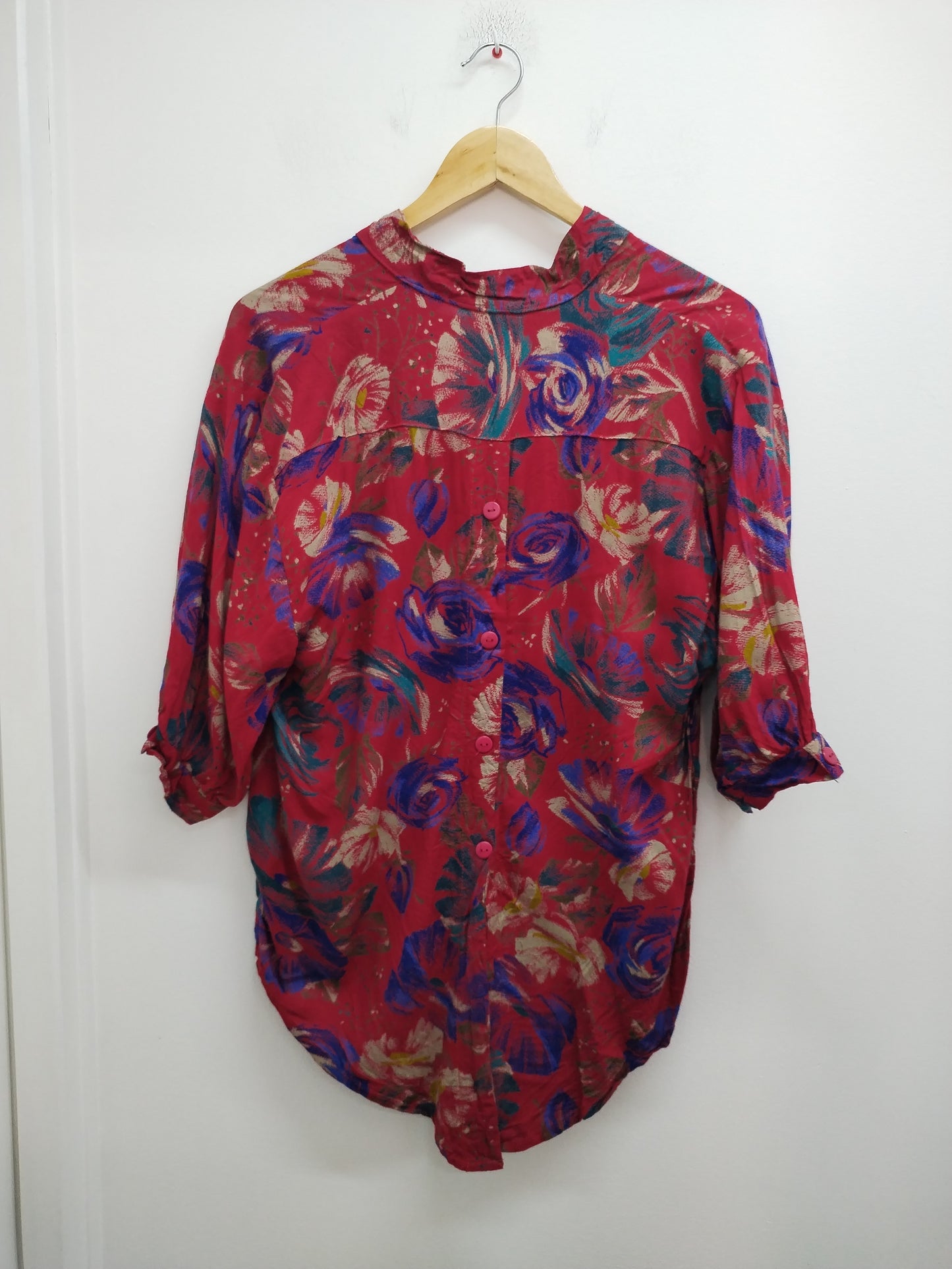 Chemise manches courtes fantaisie rouge fleurie Taille M