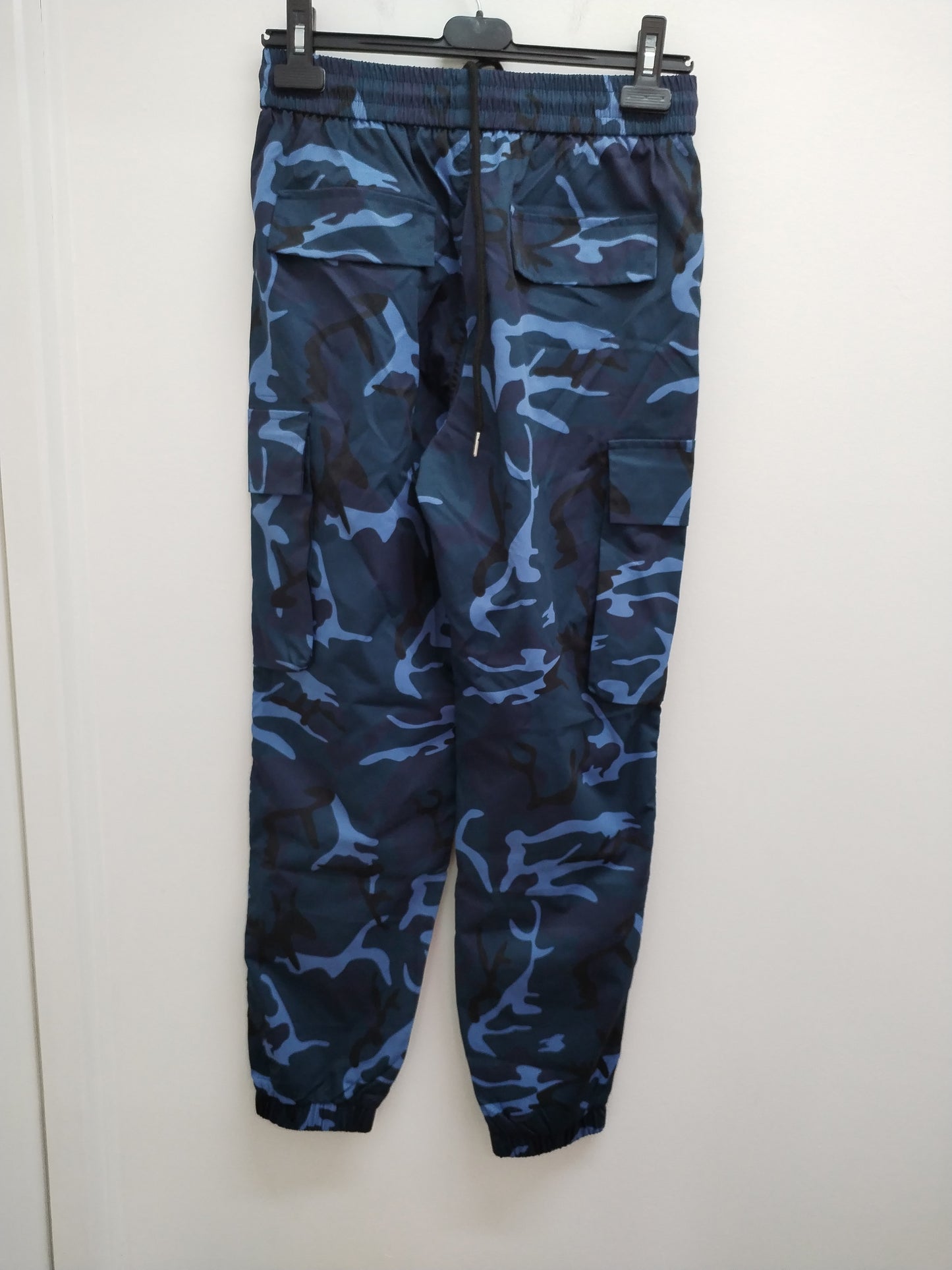Pantalon cargo bleu imprimé camouflage Taille S
