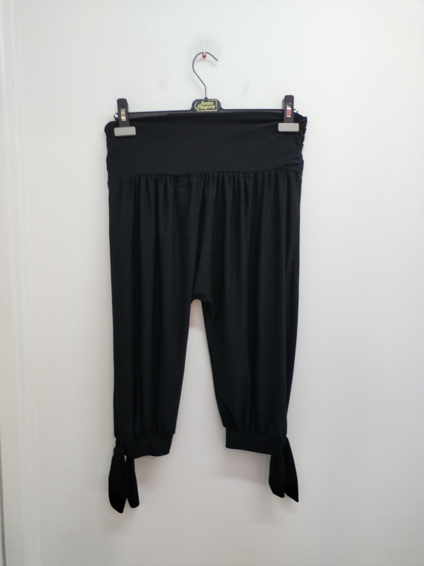 Pantacourt fluide noir Taille L