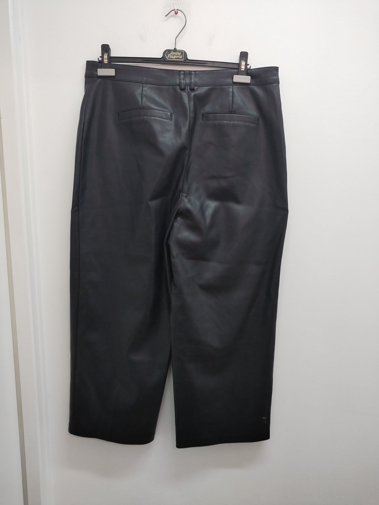 Pantalon en similicuir River Island noir Taille 46