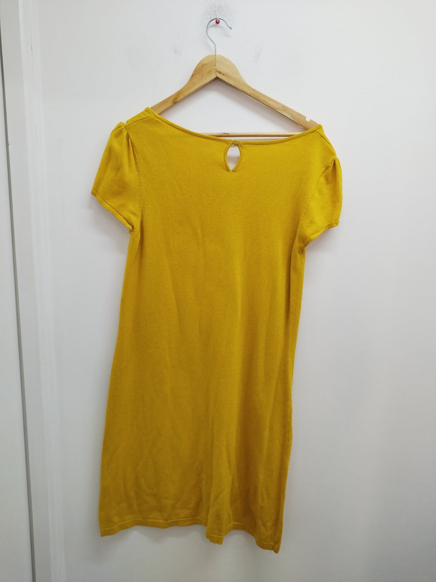 Robe pull manches courtes jaune Taille M